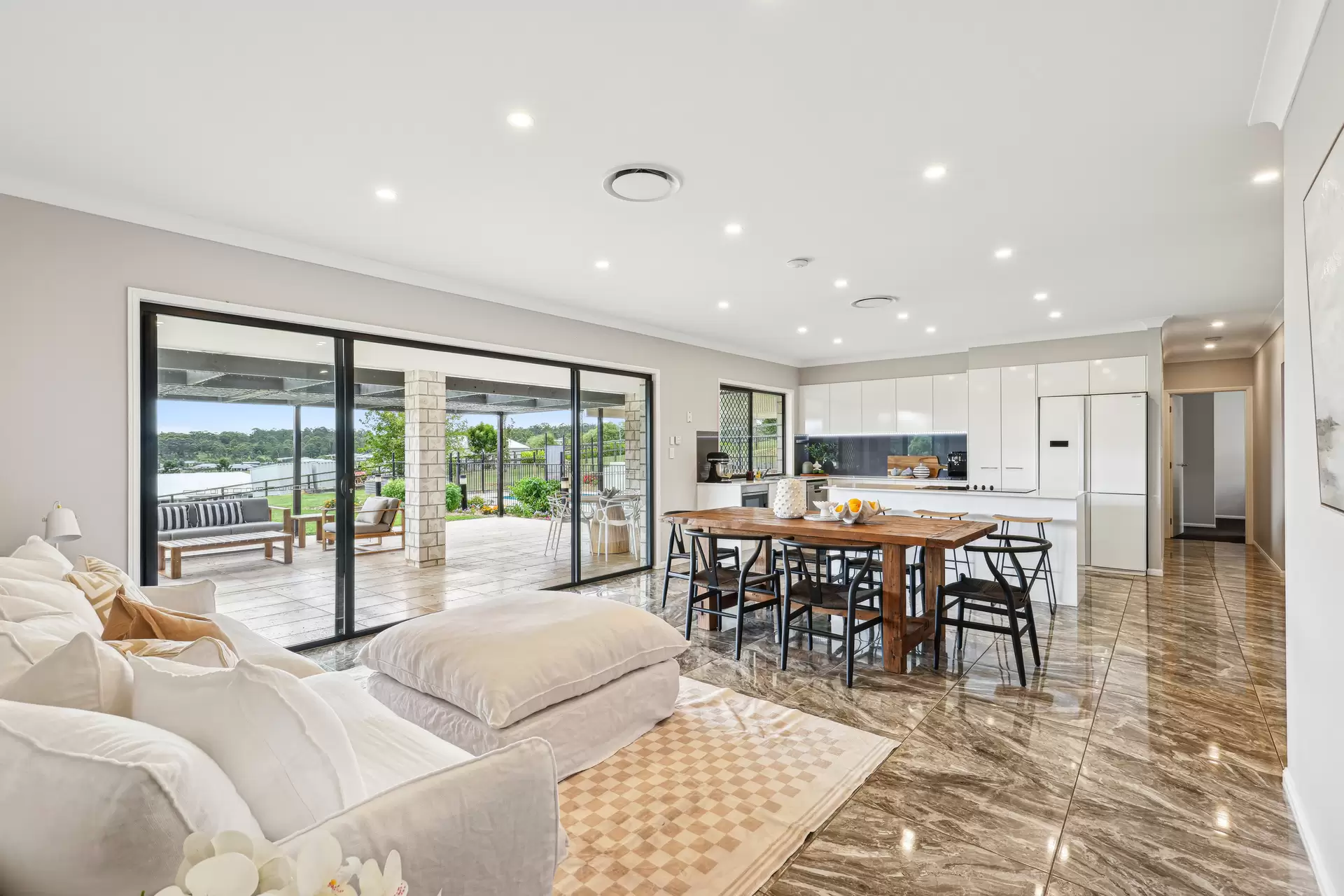 42-52 Bedelia Drive, Woodhill Sold by  - image 1