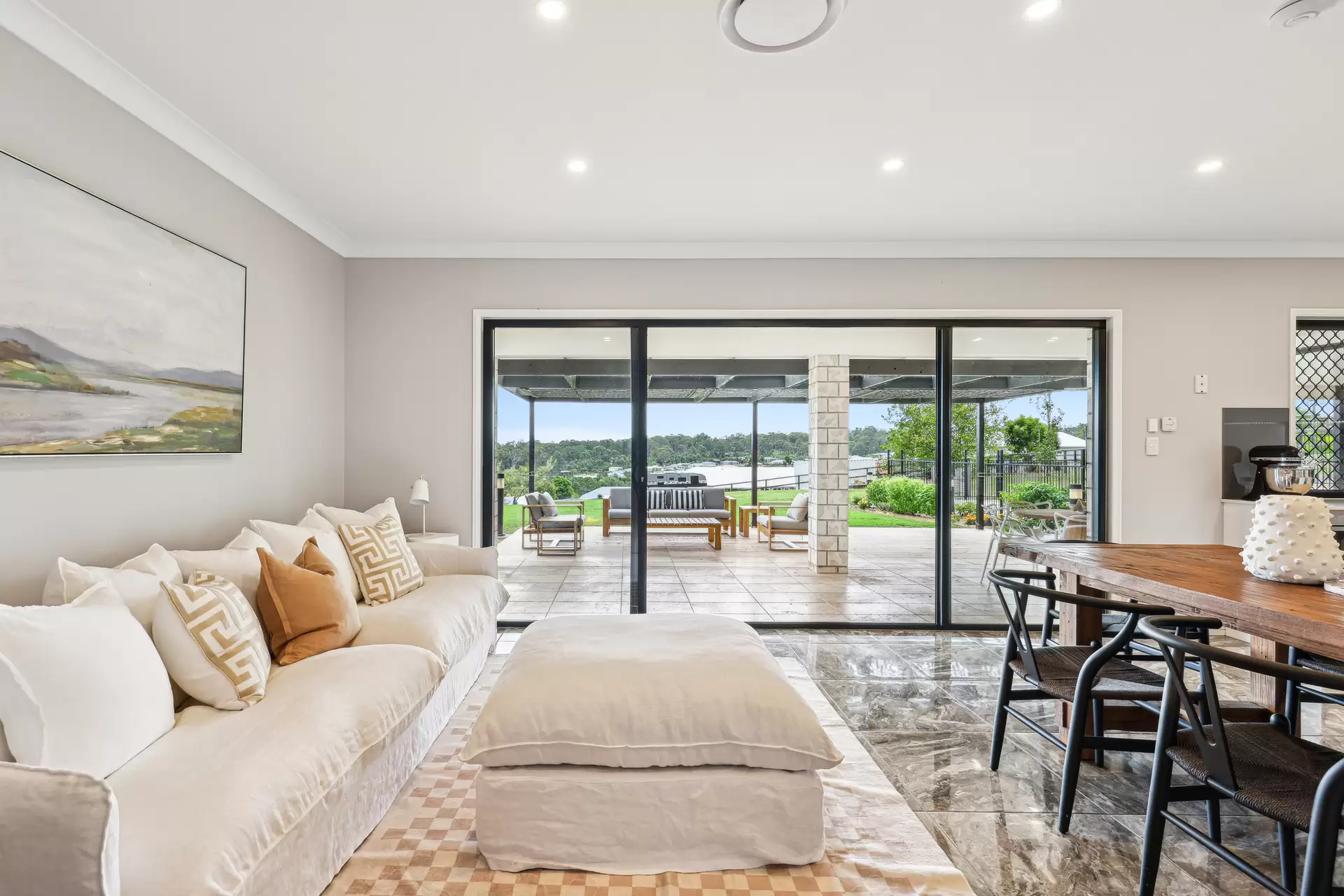 42-52 Bedelia Drive, Woodhill Sold by  - image 1