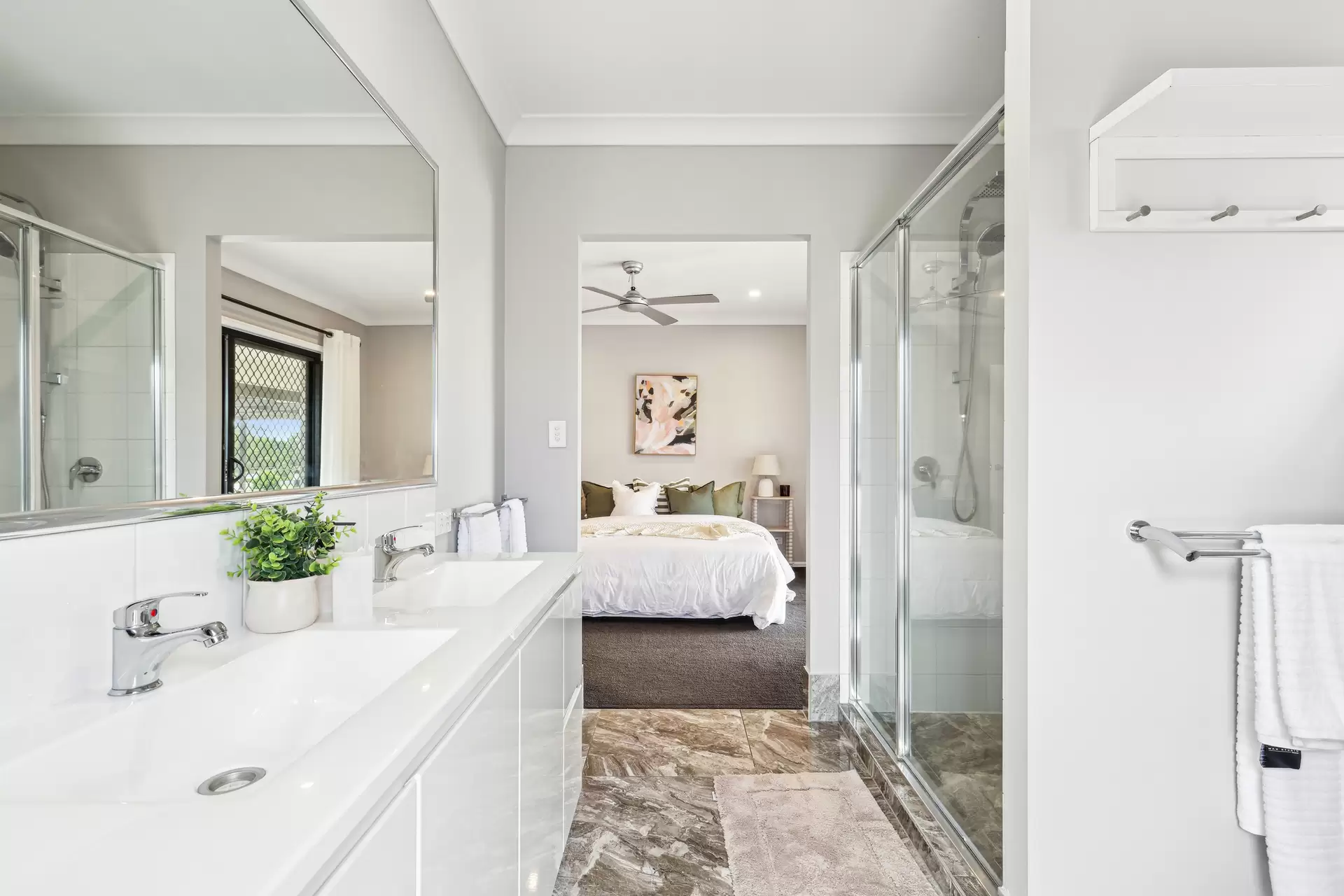 42-52 Bedelia Drive, Woodhill Sold by  - image 1