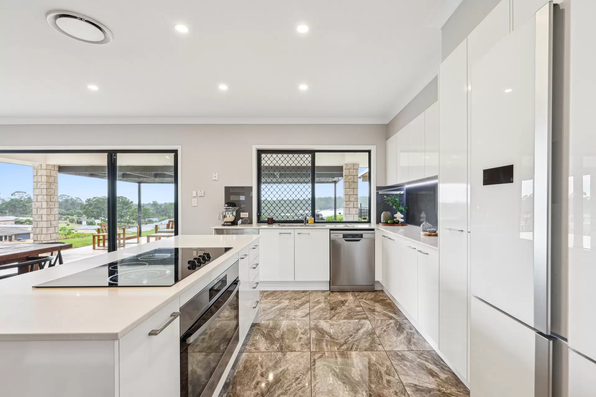 42-52 Bedelia Drive, Woodhill Sold by  - image 1