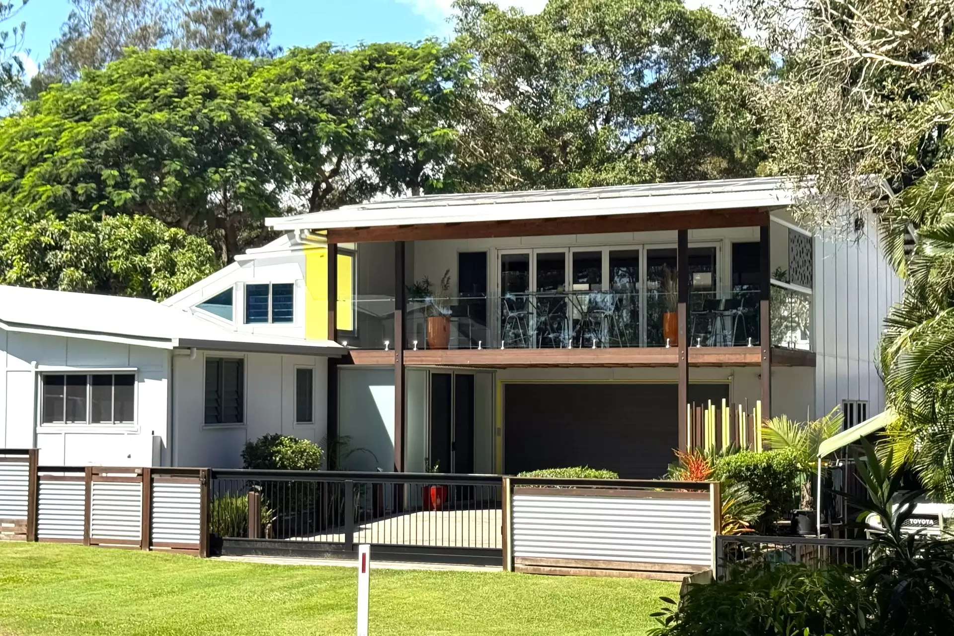 4 Millers Lane, Amity Sold by Queensland Sotheby's International Realty - image 1