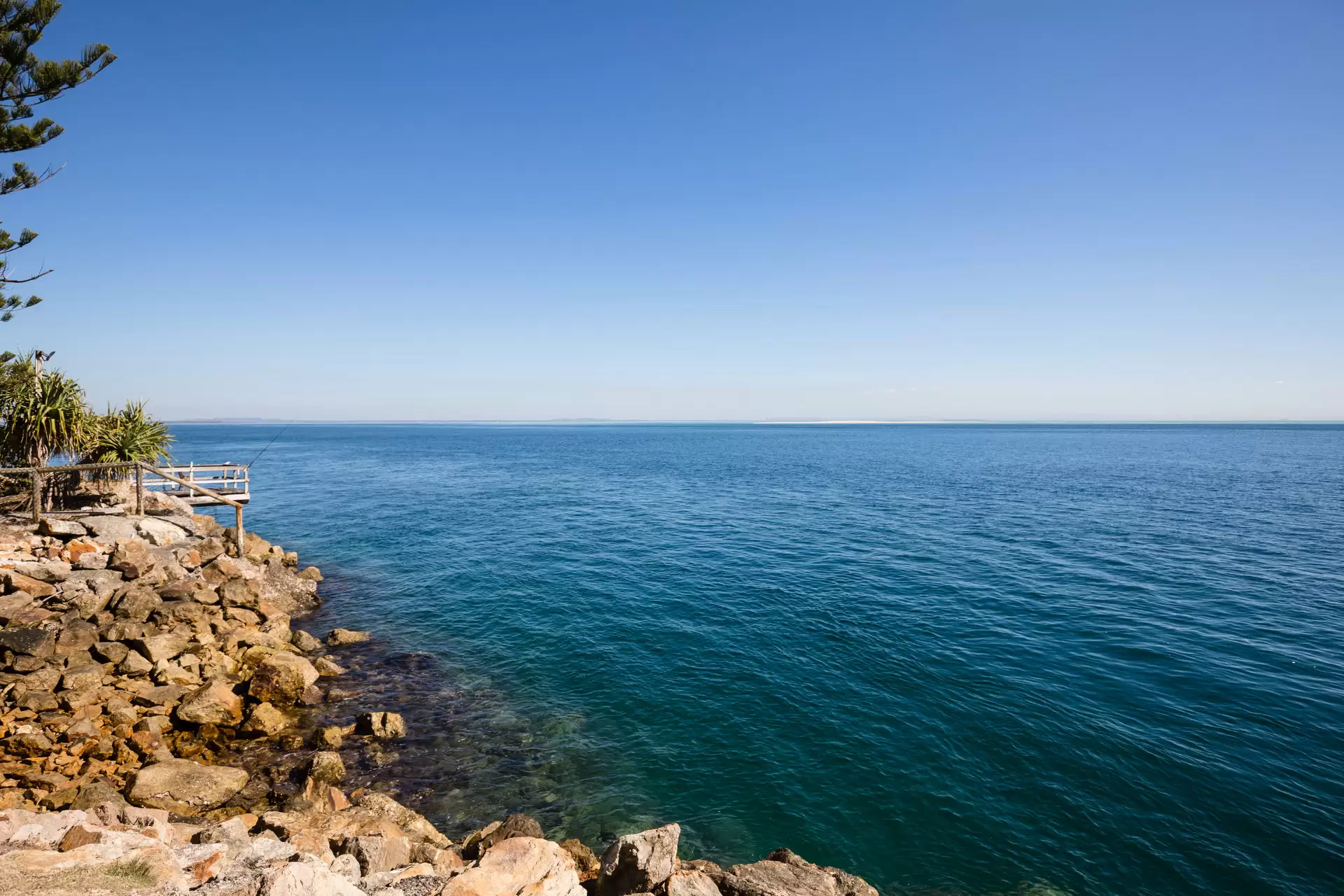 4 Millers Lane, Amity Sold by Queensland Sotheby's International Realty - image 1