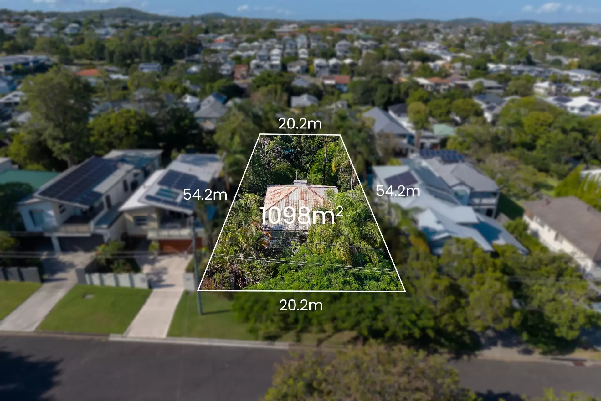 256  Ferguson Road, Seven Hills Sold by  - image 1