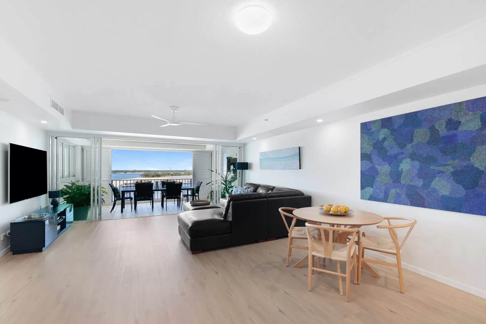 Level 5/20/326 Marine Parade, Labrador Sold by  - image 1