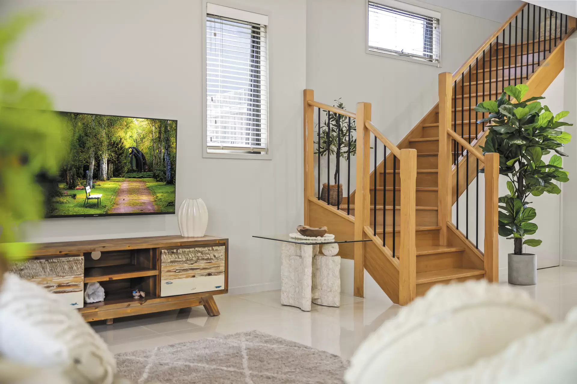 13/10-12 Bainbridge Street, Ormiston Sold by Queensland Sotheby's International Realty - image 1