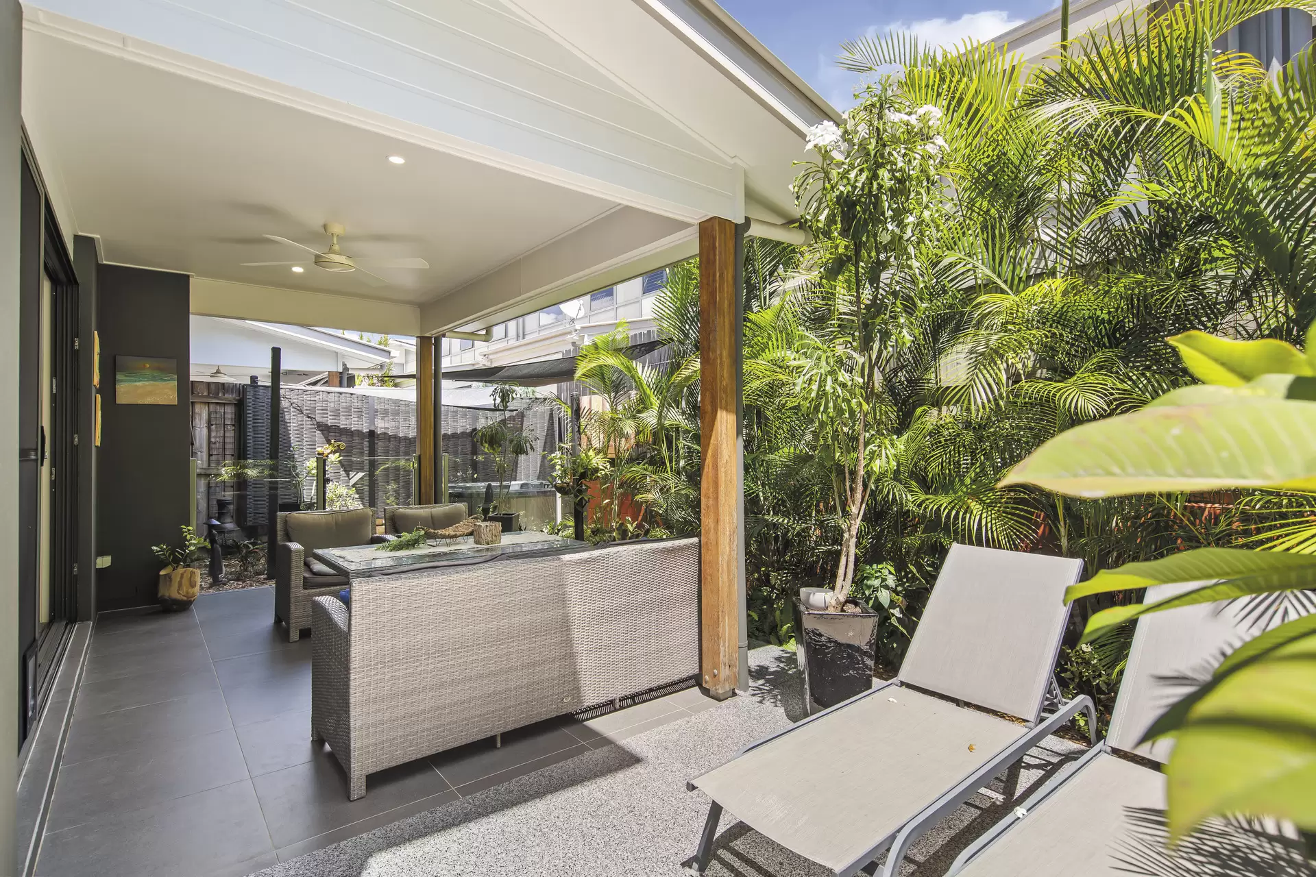 13/10-12 Bainbridge Street, Ormiston Sold by  - image 1