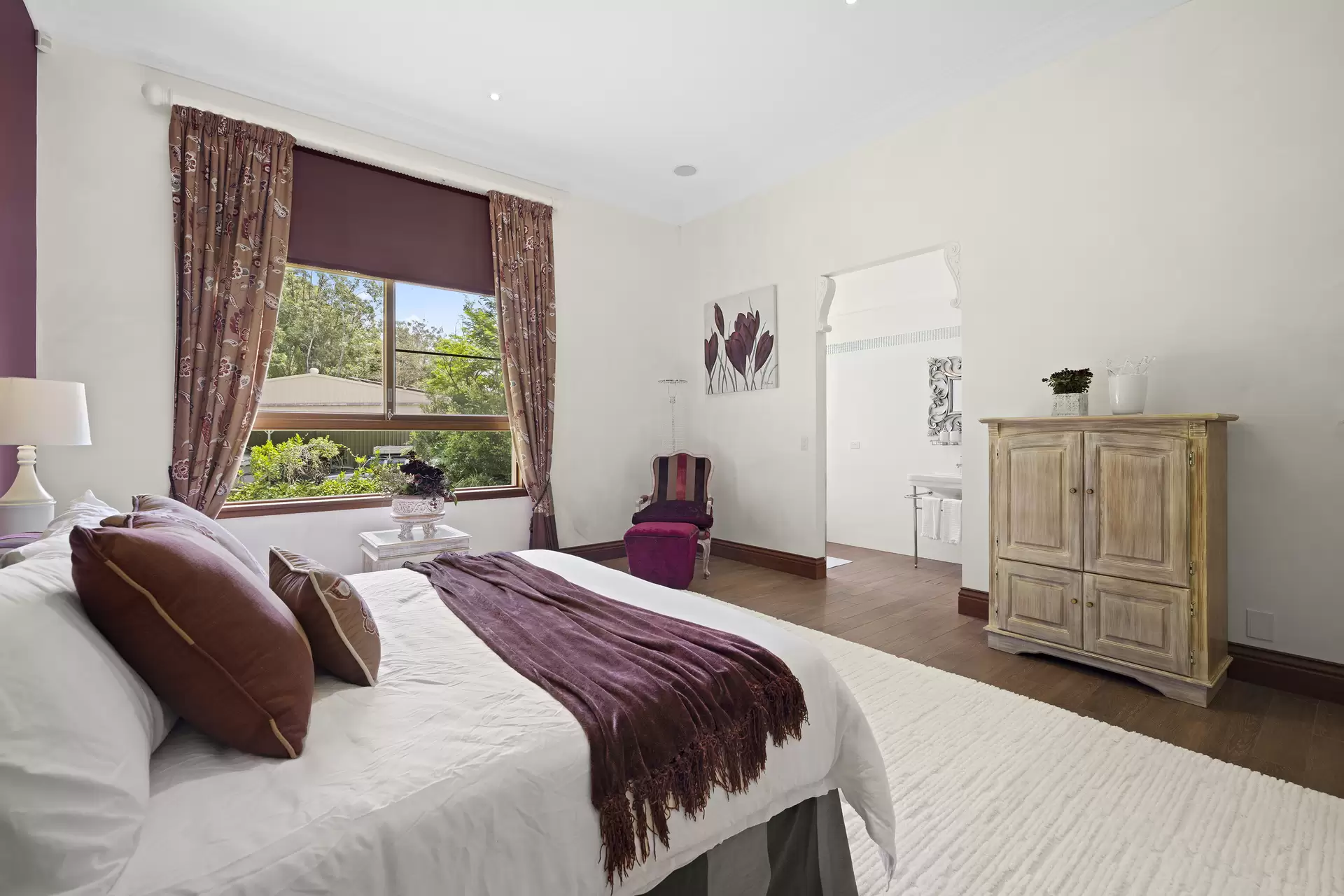 25 Glenn Vista Place, Chevallum Sold by Queensland Sotheby's International Realty - image 1