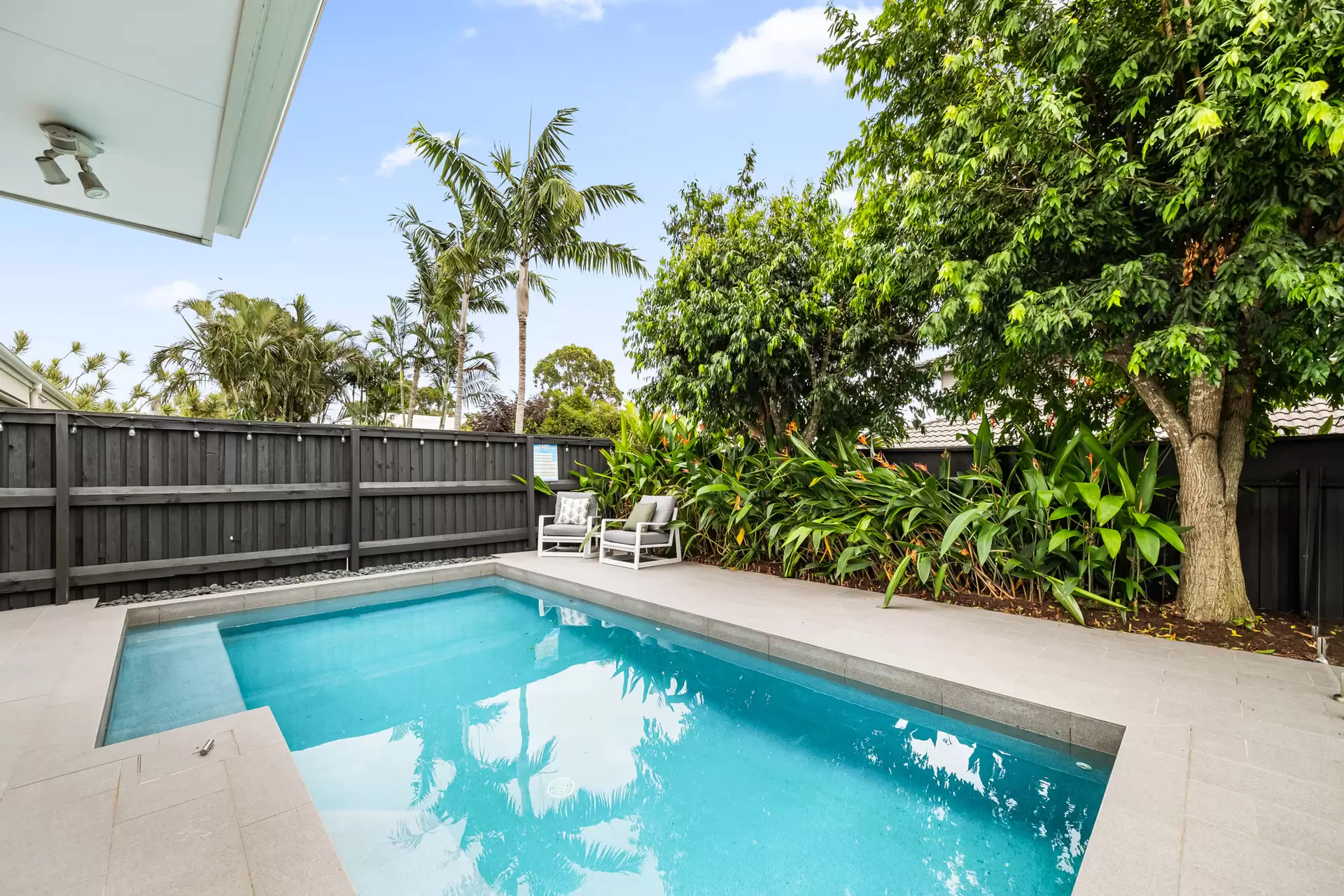 41 Gumdale Street, Wakerley Sold by Queensland Sotheby's International Realty - image 1