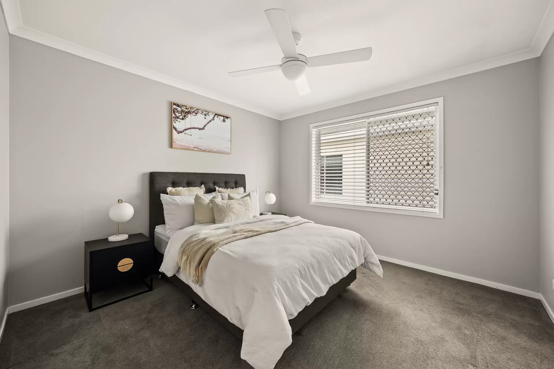 41 Gumdale Street, Wakerley Sold by  - image 1