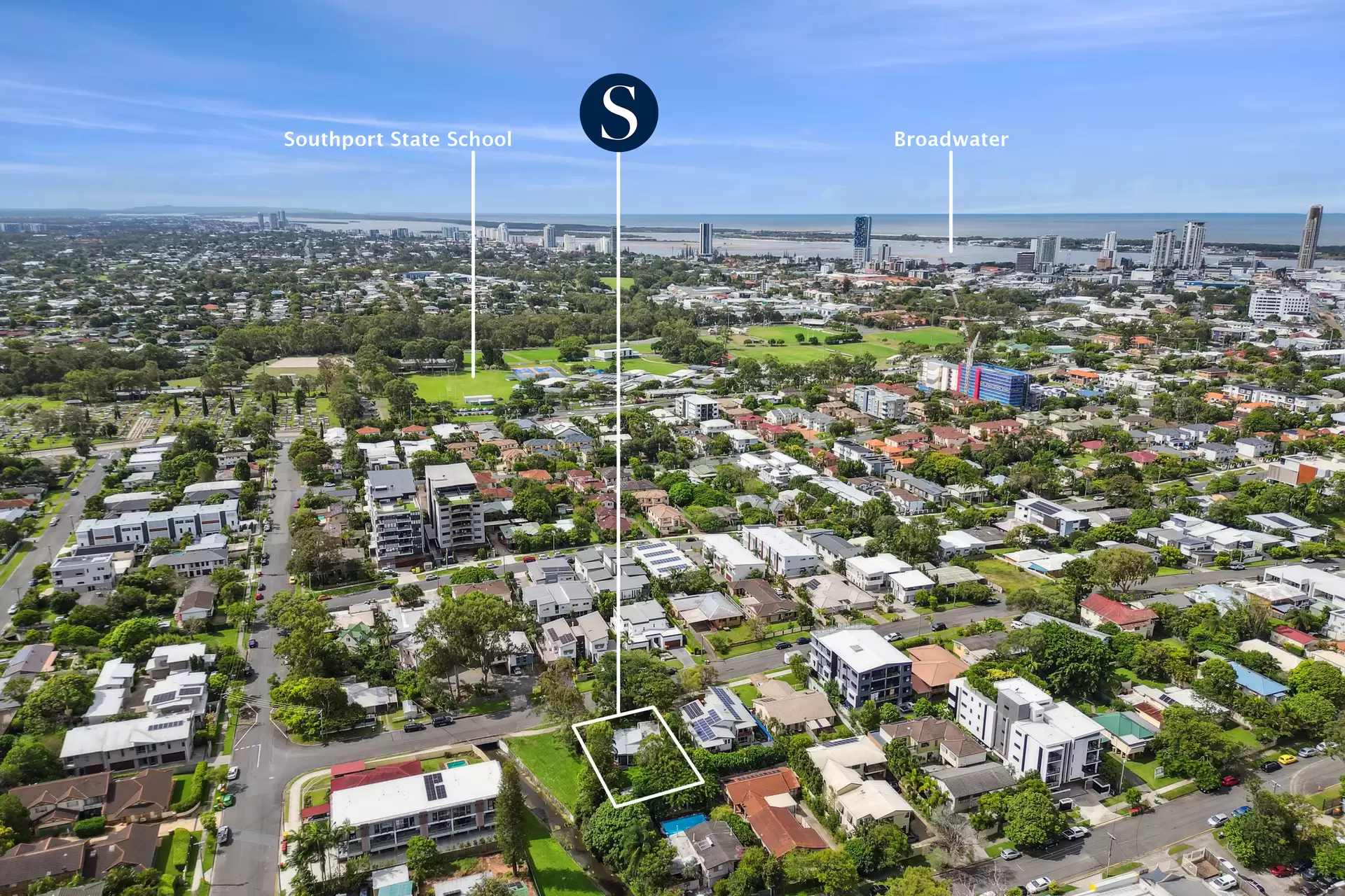 130 Falconer Street, Southport Sold by Queensland Sotheby's International Realty - image 1
