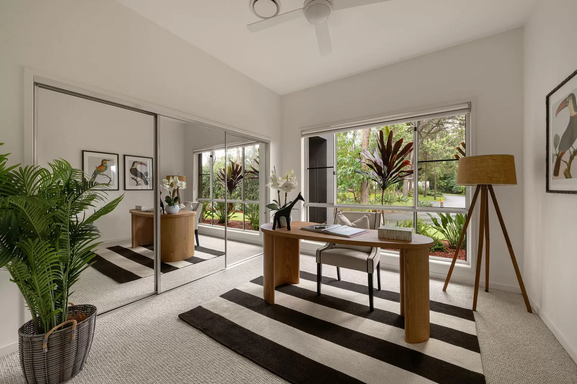 129 Charleton Street, Chandler Sold by Queensland Sotheby's International Realty - image 1