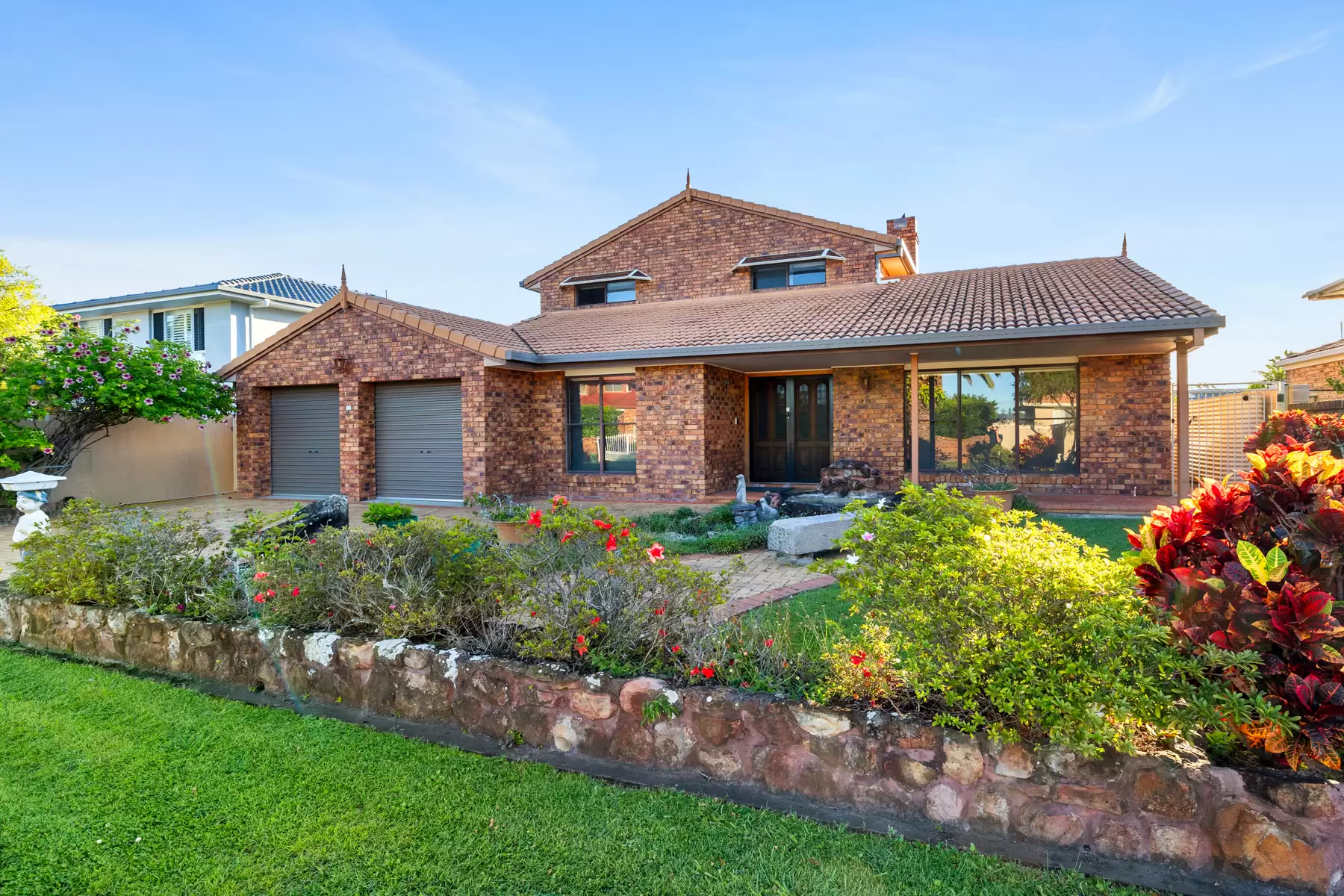 6 Sternlight Court, Raby Bay Sold by  - image 1