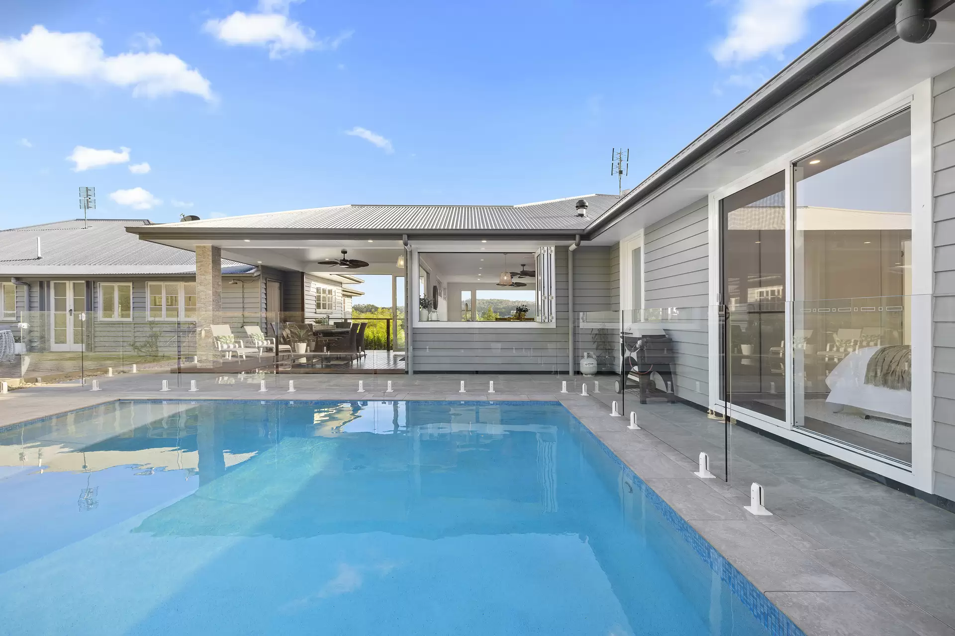 389 Paynters Creek Road, Rosemount Sold by Queensland Sotheby's International Realty - image 1