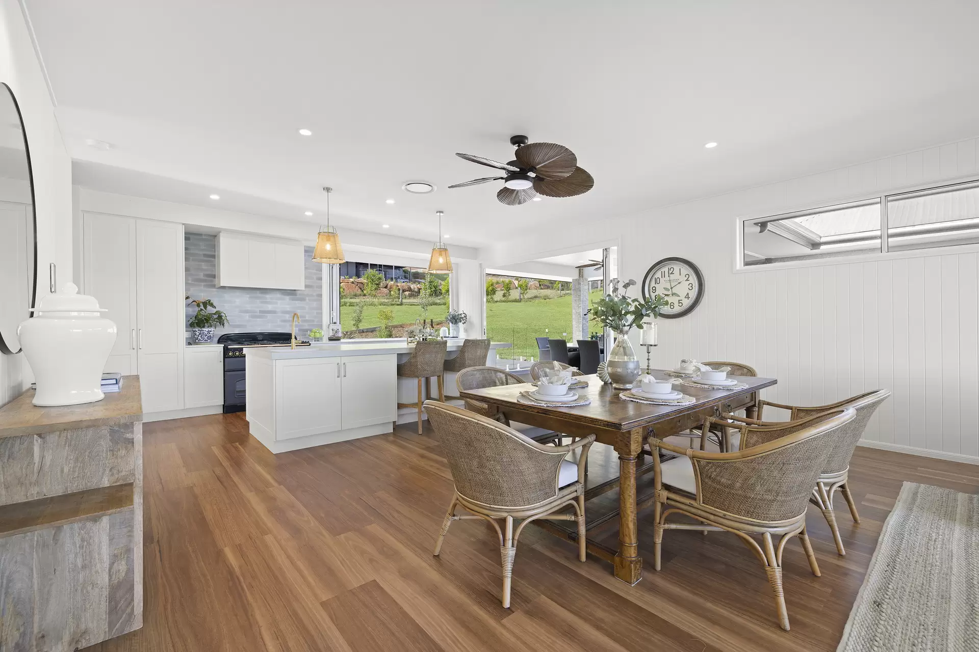 389 Paynters Creek Road, Rosemount Sold by Queensland Sotheby's International Realty - image 1