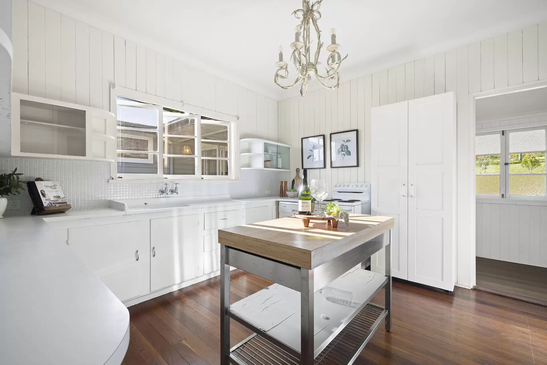 389 Paynters Creek Road, Rosemount Sold by Queensland Sotheby's International Realty - image 1