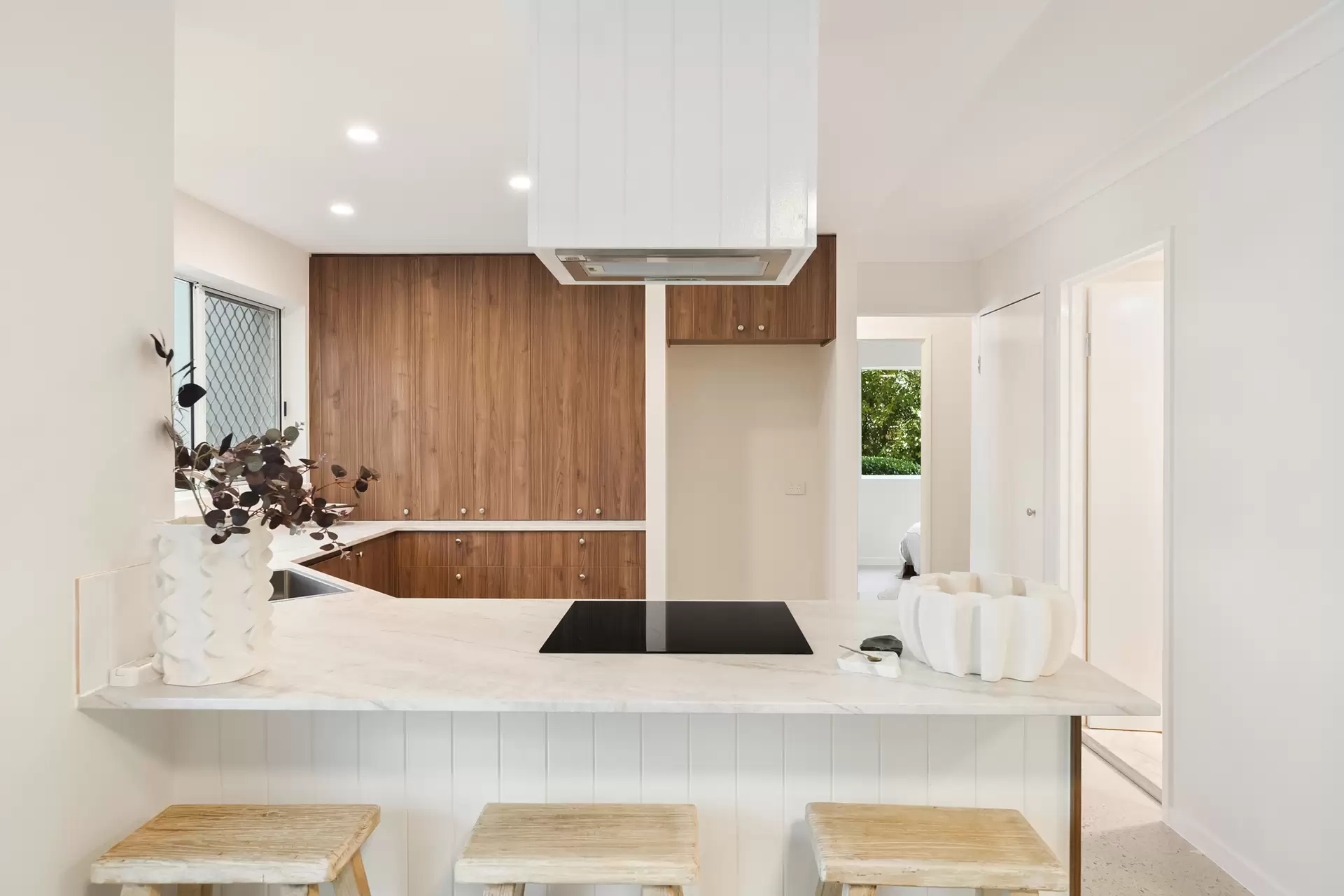 Level G/202/19 Burleigh Street, Burleigh Heads Sold by  - image 1