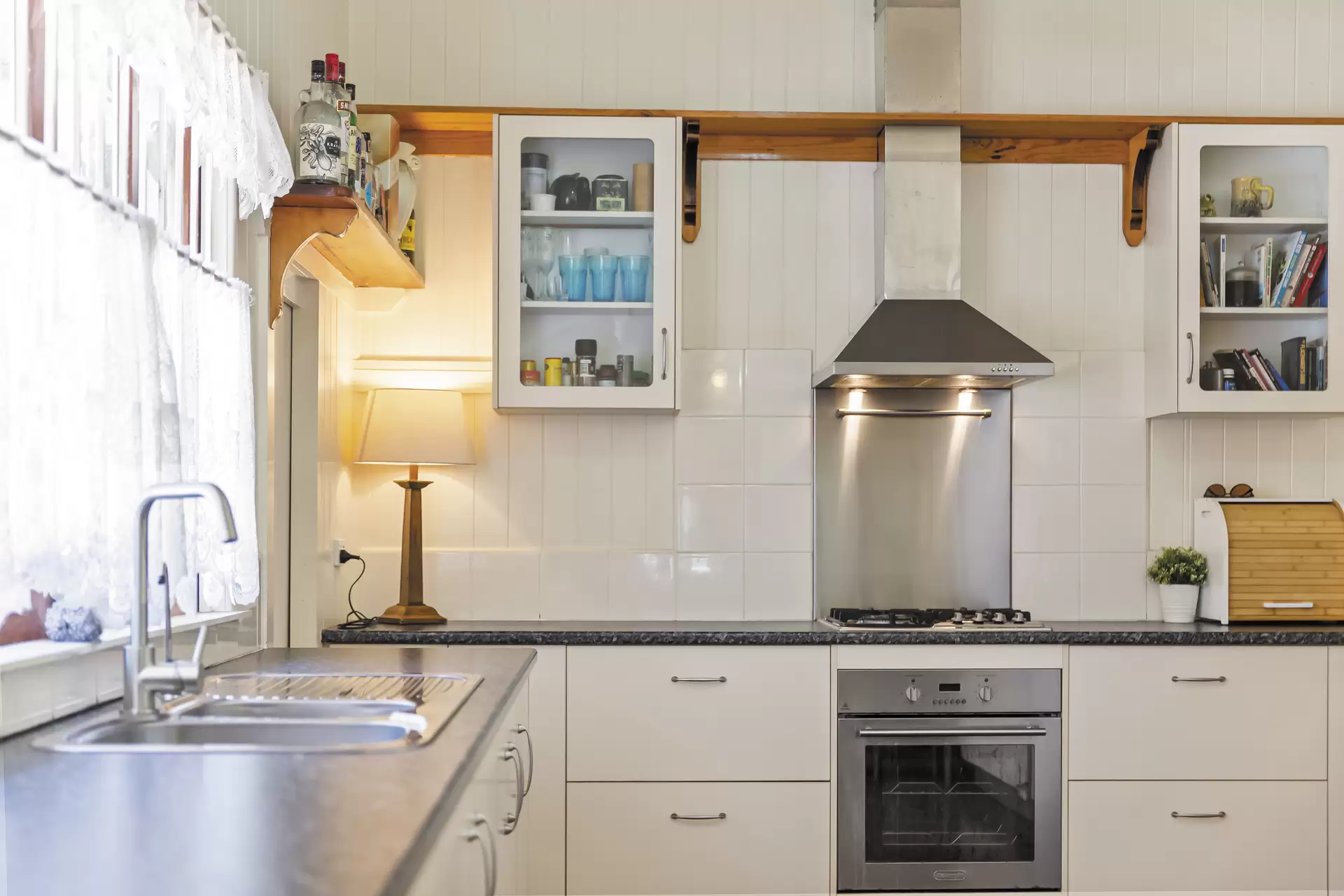 181 Birkdale Road, Birkdale Sold by Queensland Sotheby's International Realty - image 1