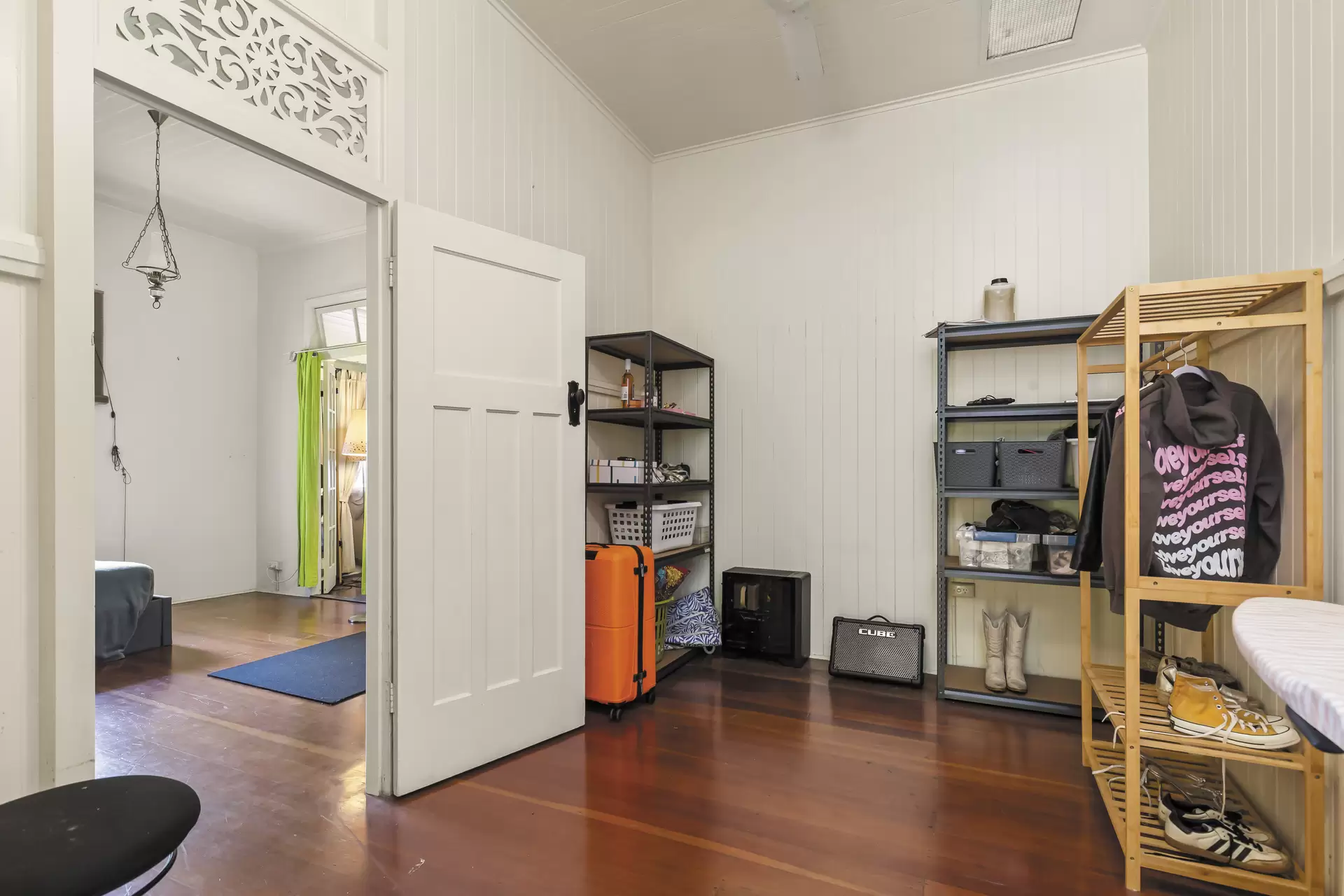 181 Birkdale Road, Birkdale Sold by Queensland Sotheby's International Realty - image 1