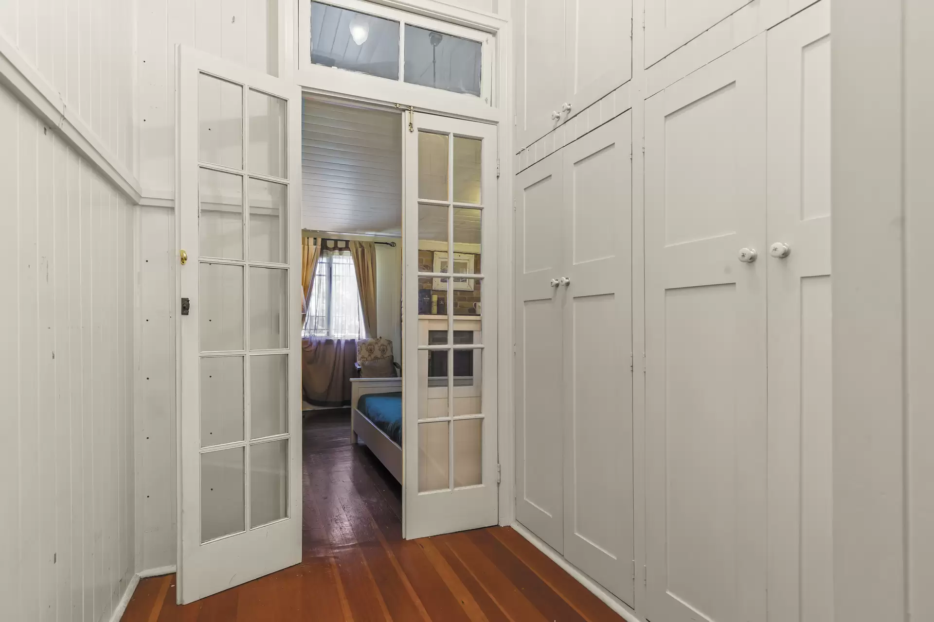 181 Birkdale Road, Birkdale Sold by Queensland Sotheby's International Realty - image 1