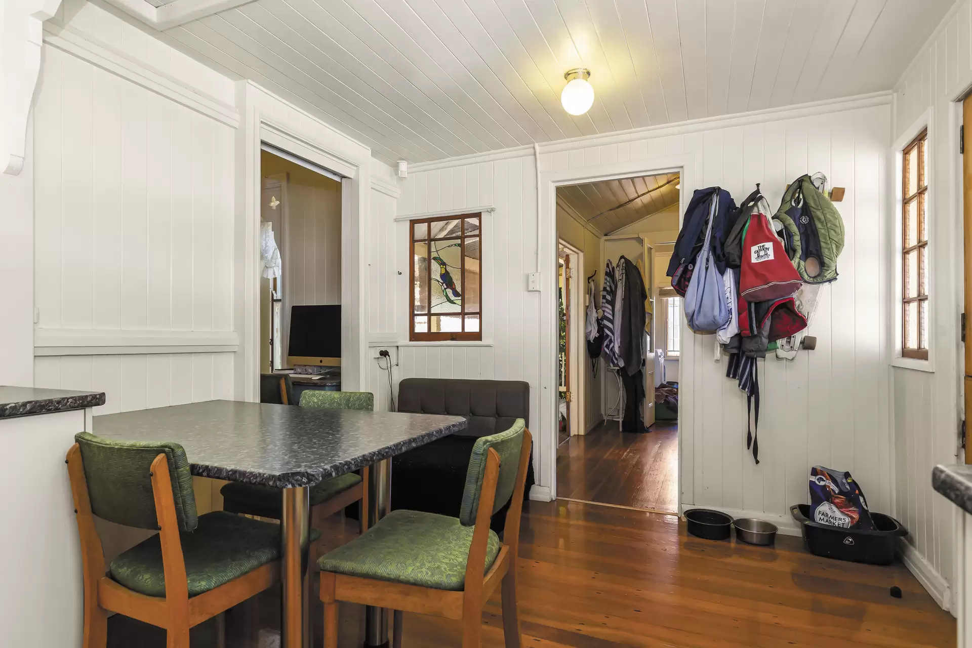 181 Birkdale Road, Birkdale Sold by Queensland Sotheby's International Realty - image 1