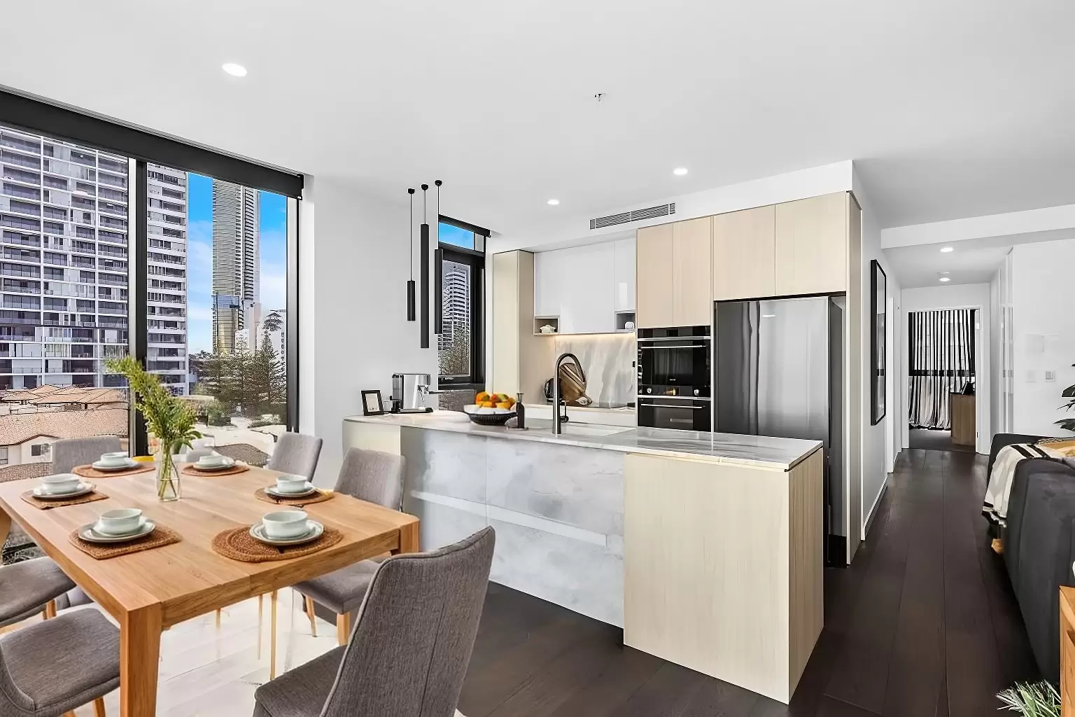 404/185 Old Burleigh Road, Broadbeach Sold by  - image 1