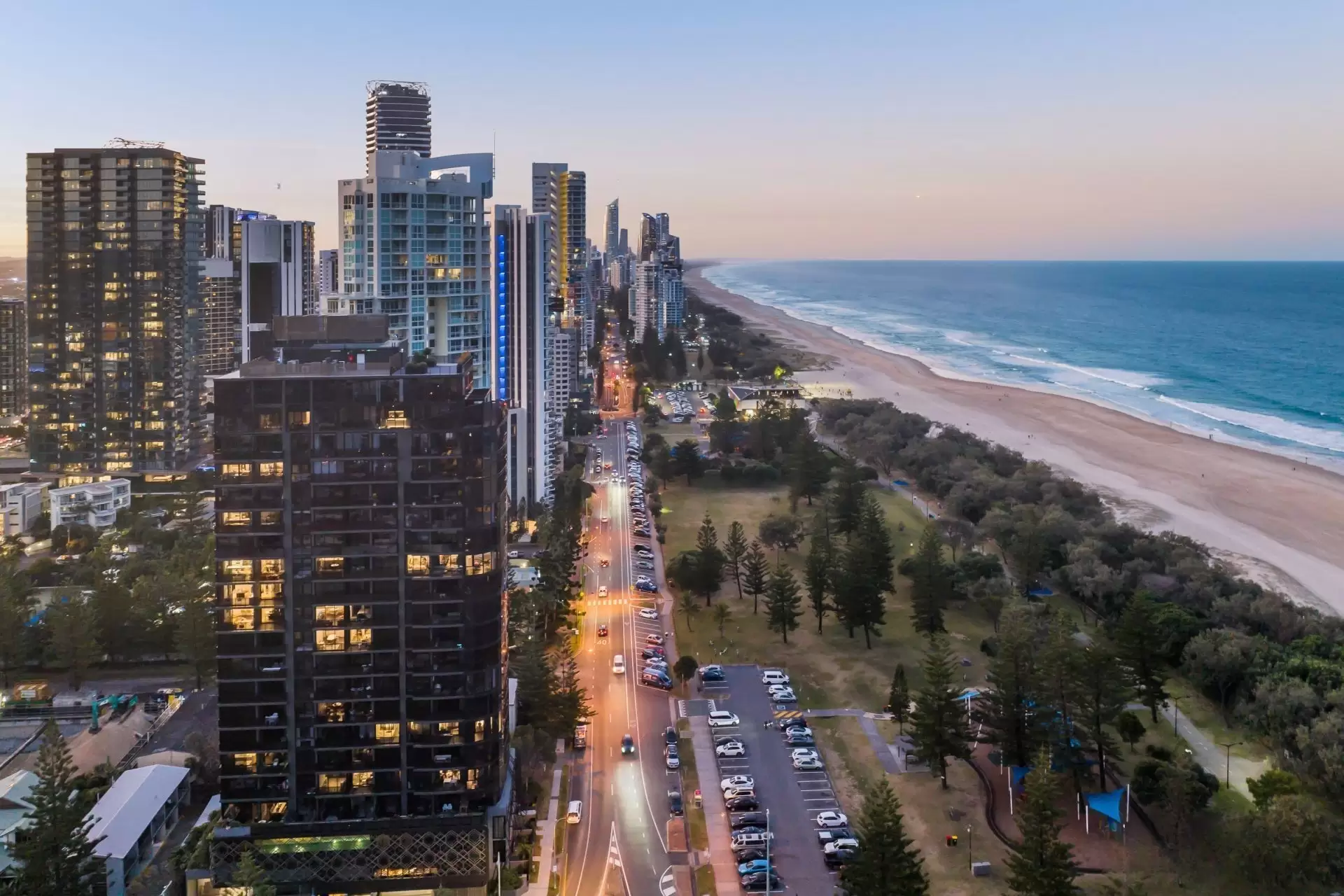 404/185 Old Burleigh Road, Broadbeach Sold by Queensland Sotheby's International Realty - image 1