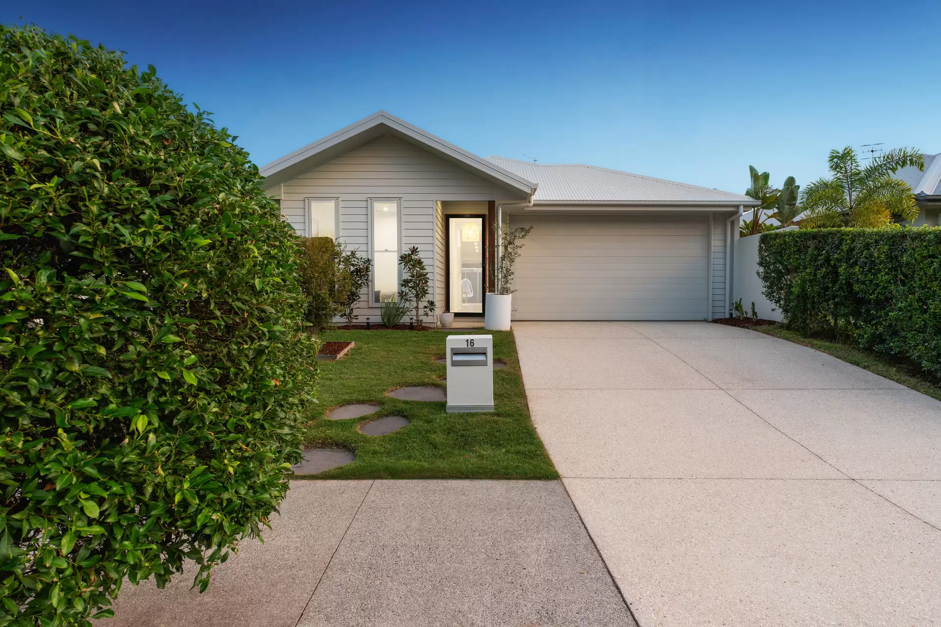 16 Peregian Breeze Drive, Peregian Beach Sold by Queensland Sotheby's International Realty - image 1