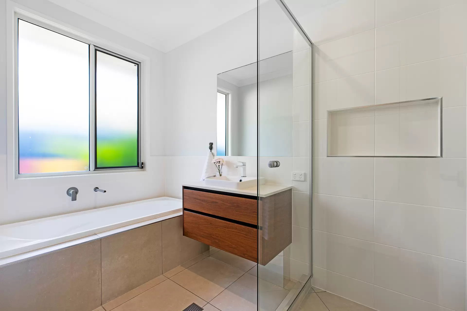 16 Peregian Breeze Drive, Peregian Beach Sold by  - image 1