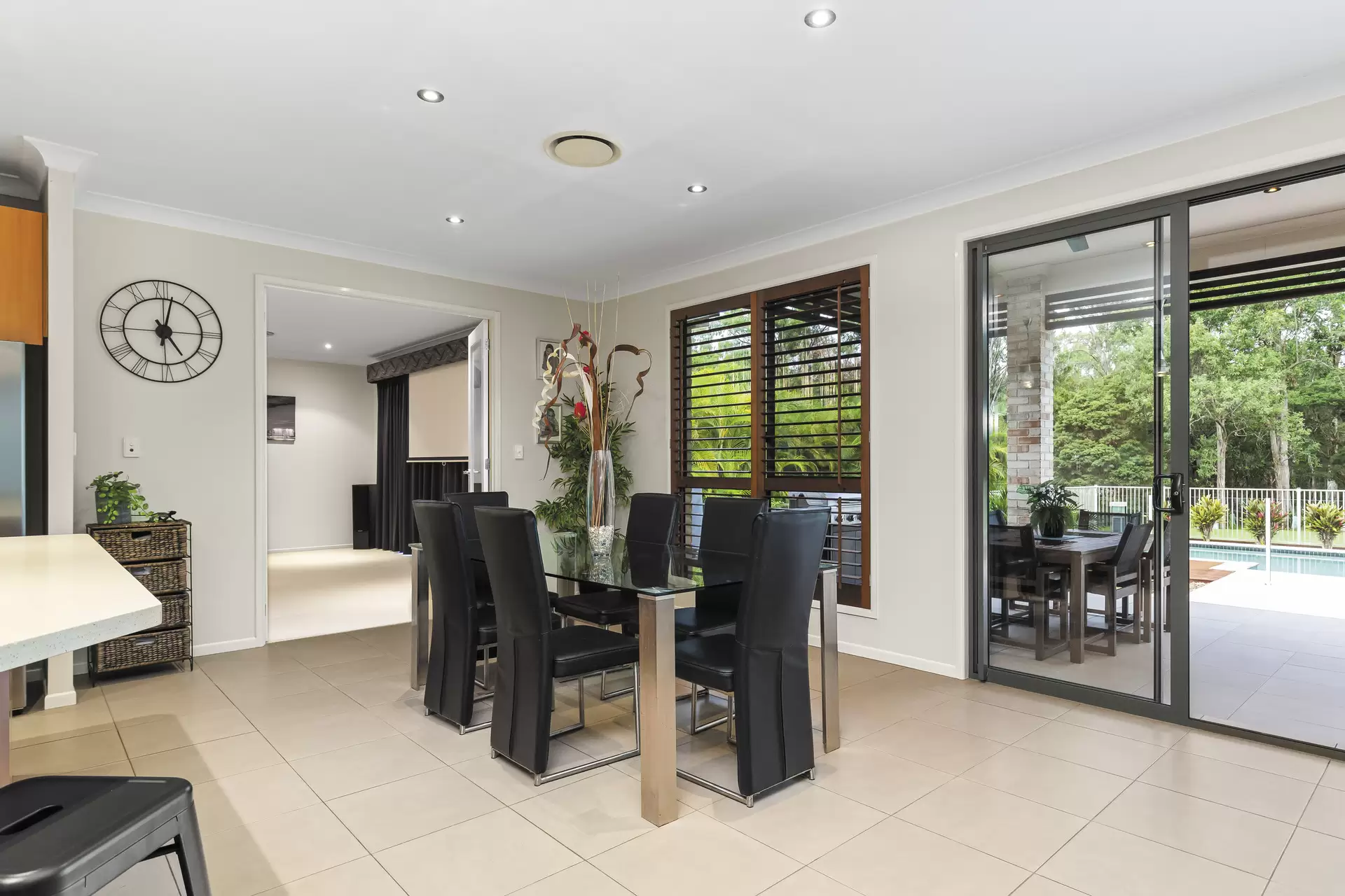 29-31 Pinecone Place, Thornlands Sold by  - image 1