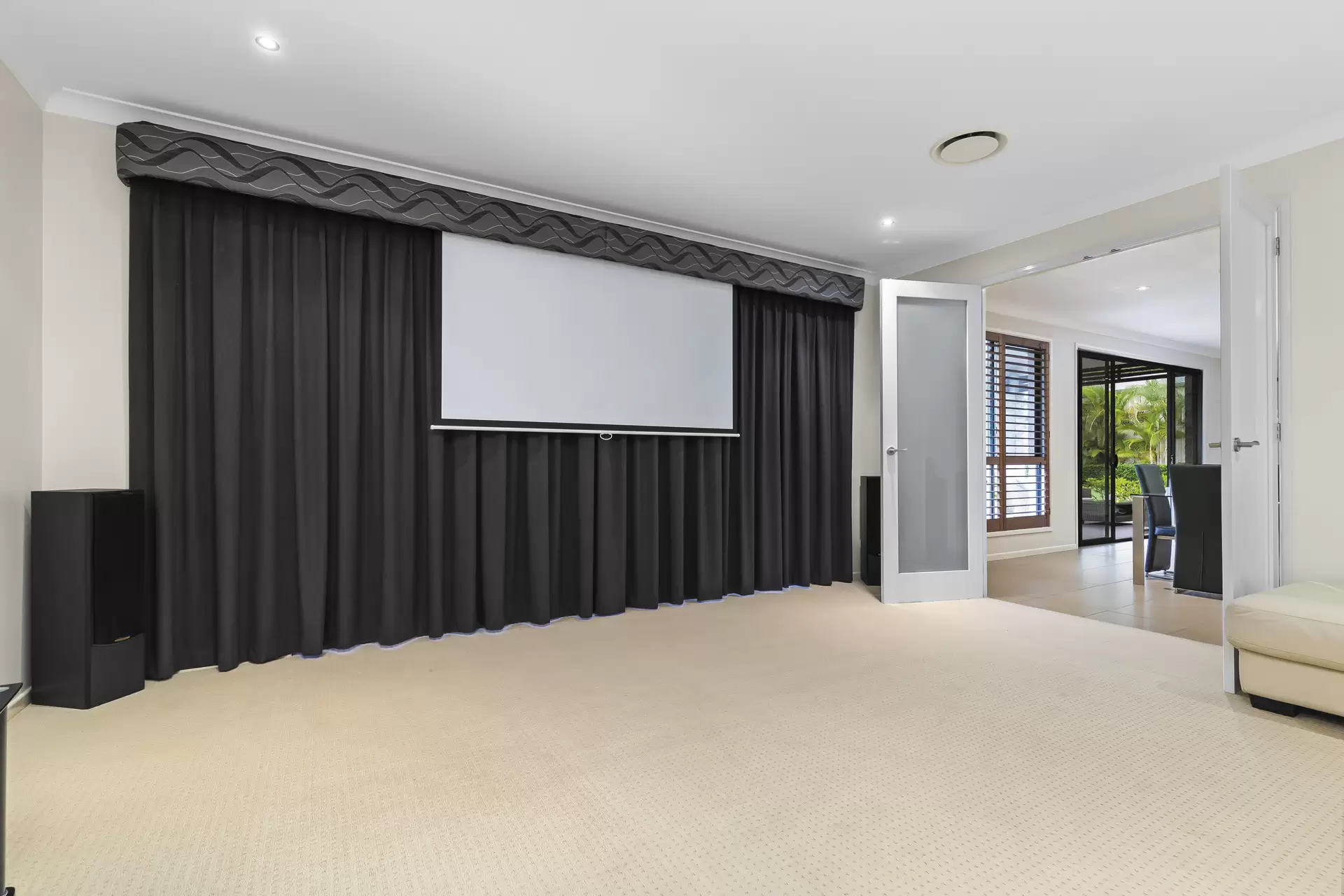 29-31 Pinecone Place, Thornlands Sold by Queensland Sotheby's International Realty - image 1