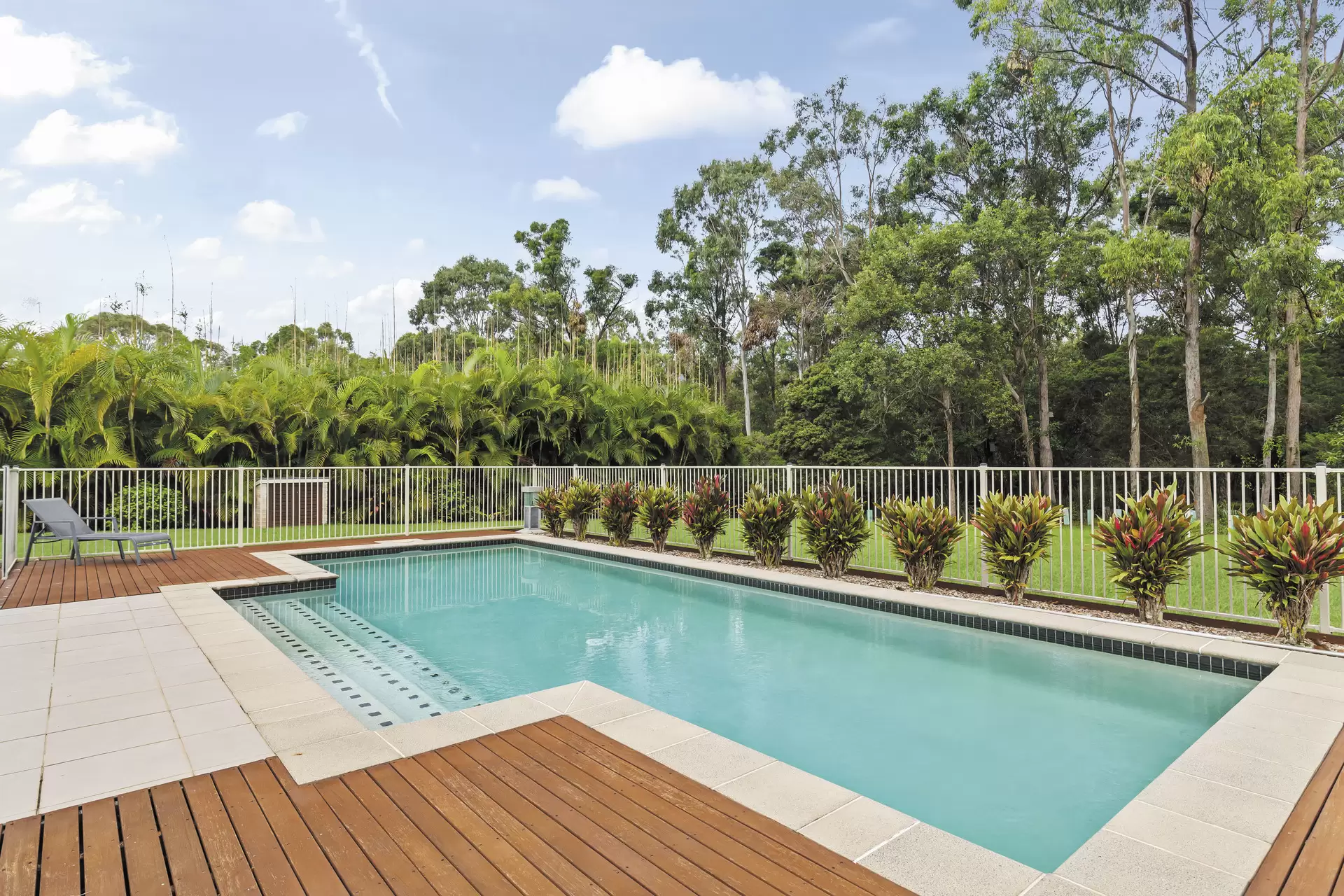 29-31 Pinecone Place, Thornlands Sold by  - image 1