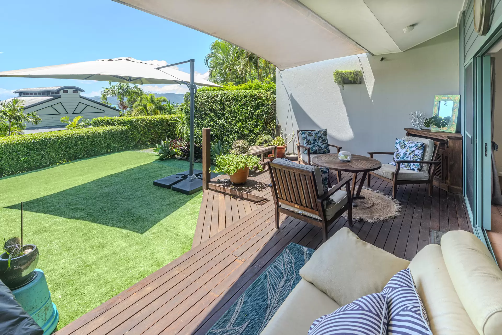 4 Banksia Court, Hamilton Island Sold by Queensland Sotheby's International Realty - image 1