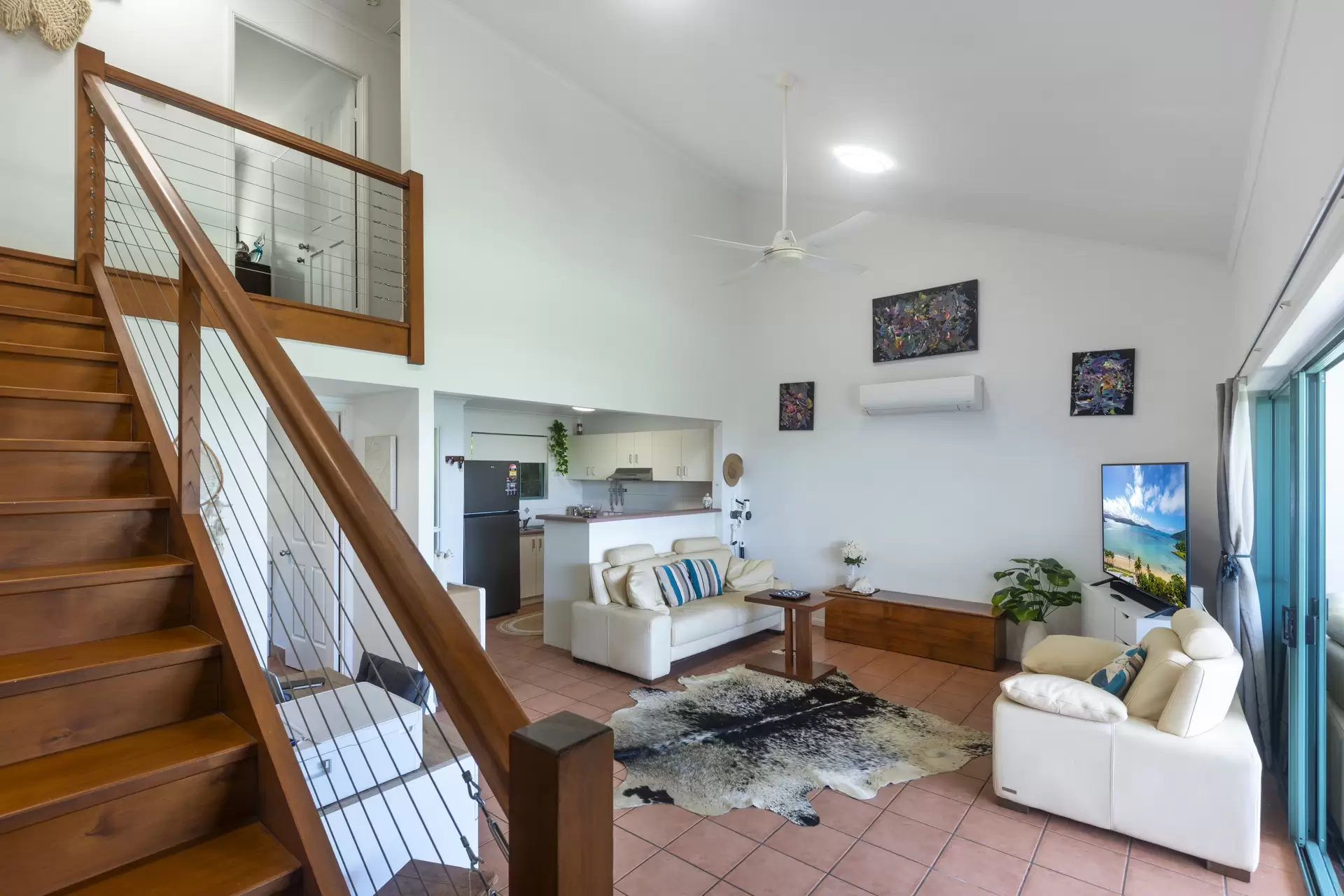 4 Banksia Court, Hamilton Island Sold by Queensland Sotheby's International Realty - image 1