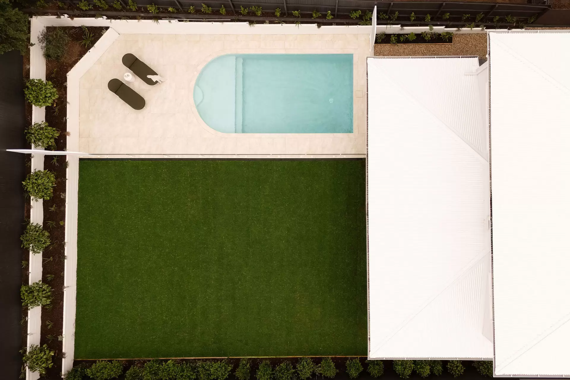 10 Calga Street, Wavell Heights Sold by Queensland Sotheby's International Realty - image 1