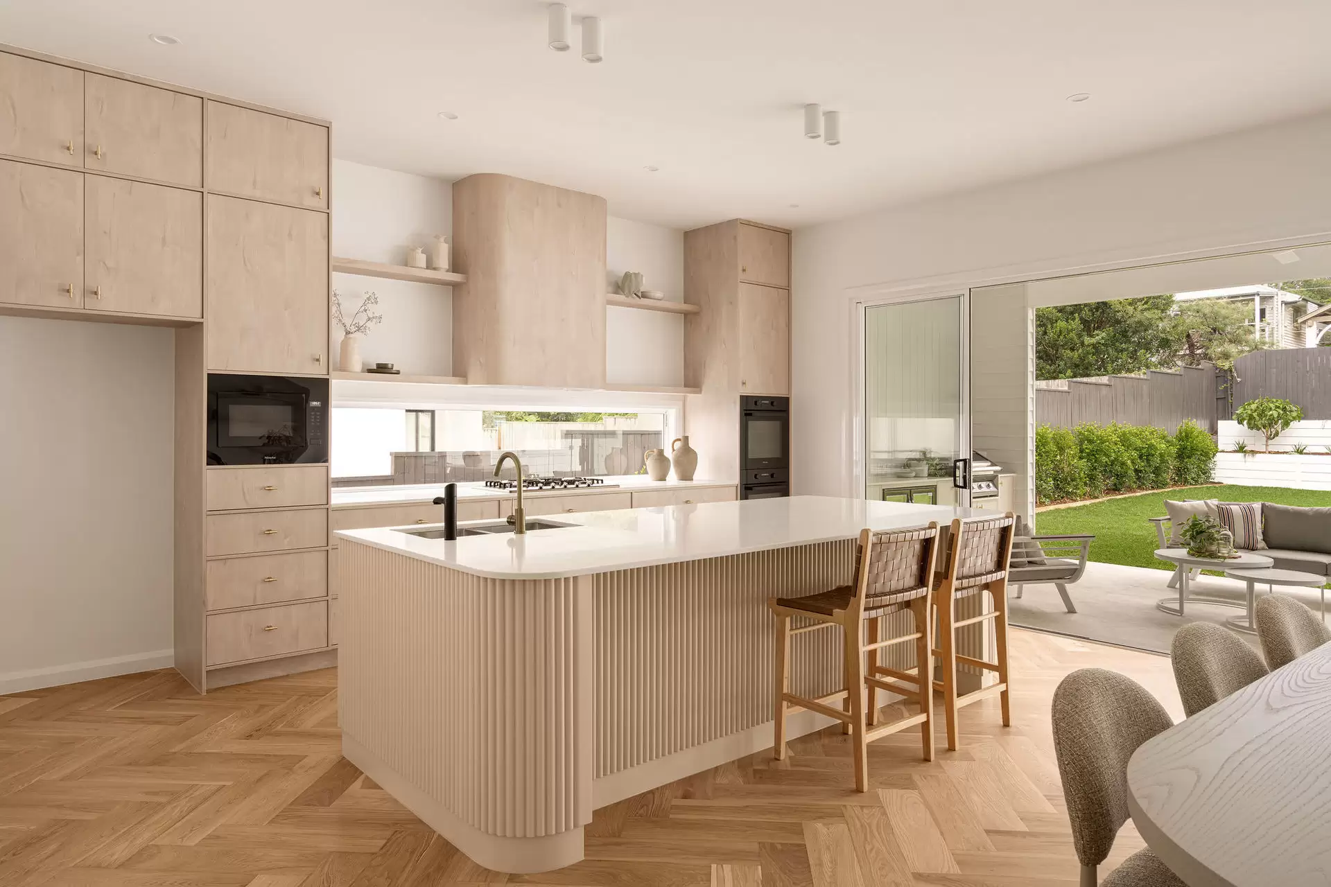 10 Calga Street, Wavell Heights Sold by Queensland Sotheby's International Realty - image 1