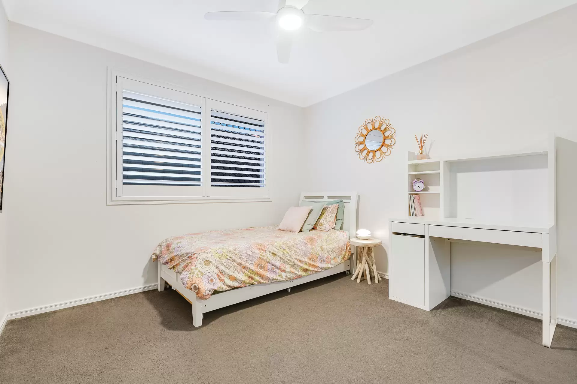 33 Angliss Circuit, Thornlands Sold by Queensland Sotheby's International Realty - image 1