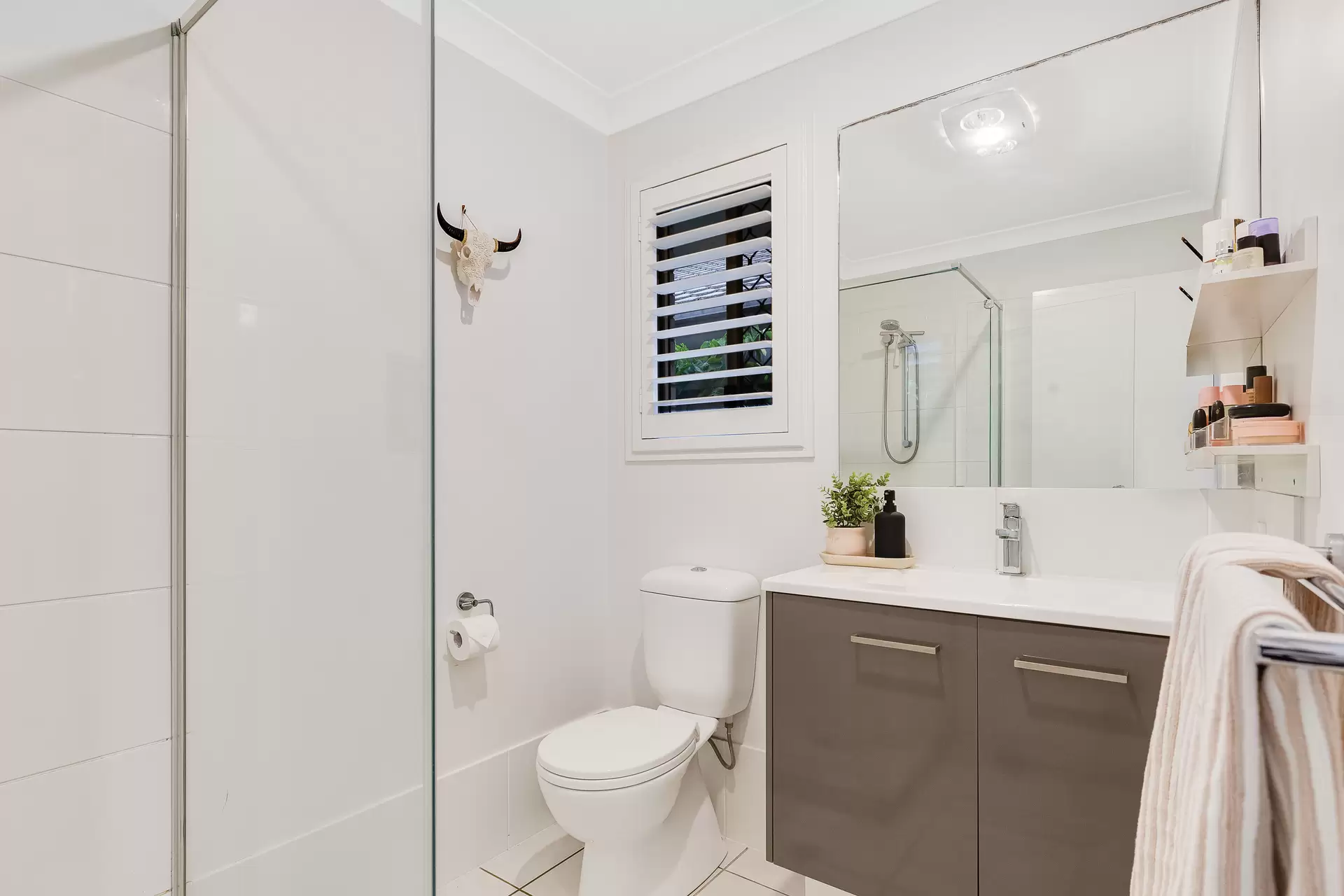 33 Angliss Circuit, Thornlands Sold by Queensland Sotheby's International Realty - image 1