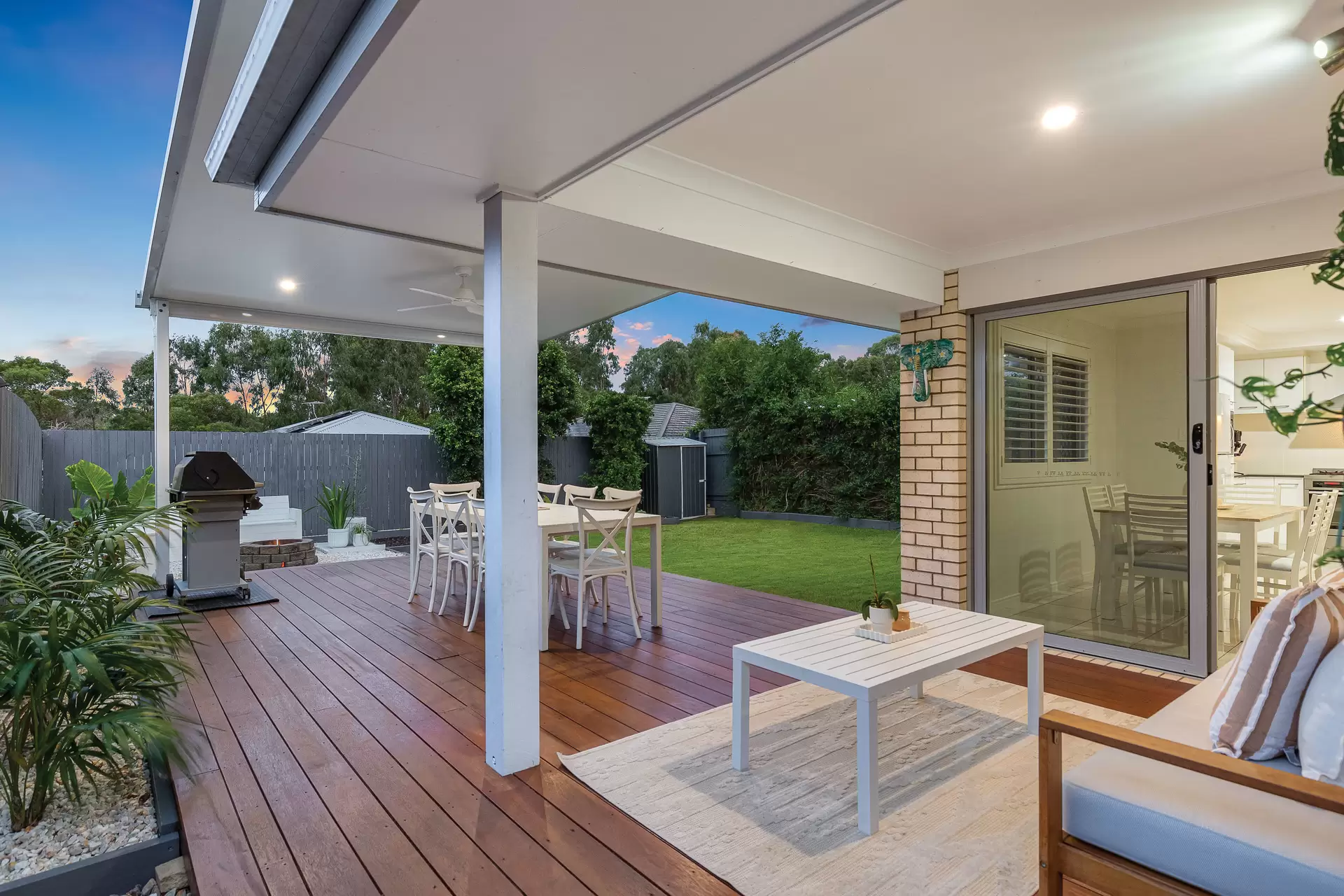 33 Angliss Circuit, Thornlands Sold by  - image 1