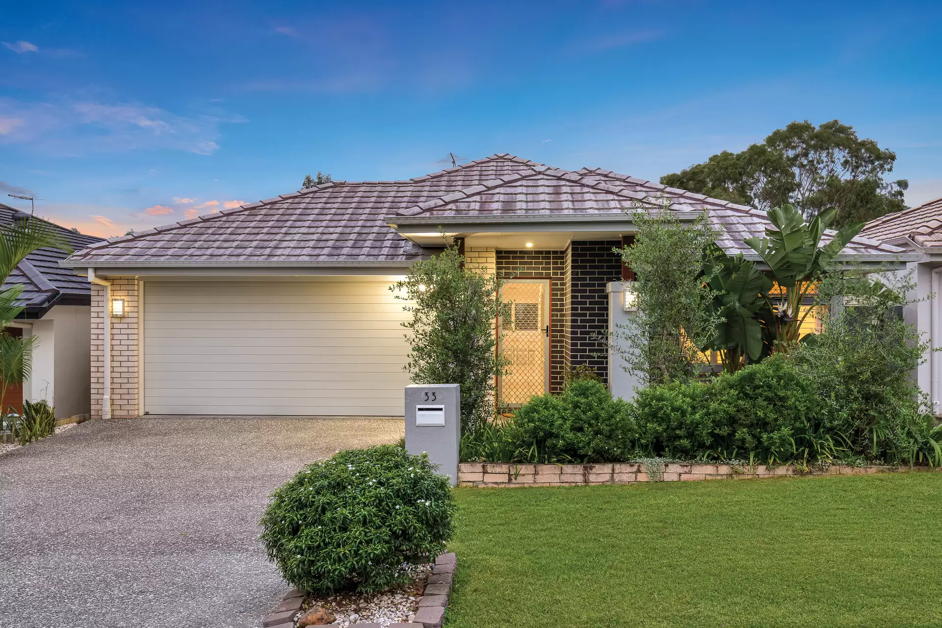 33 Angliss Circuit, Thornlands Sold by Queensland Sotheby's International Realty - image 1