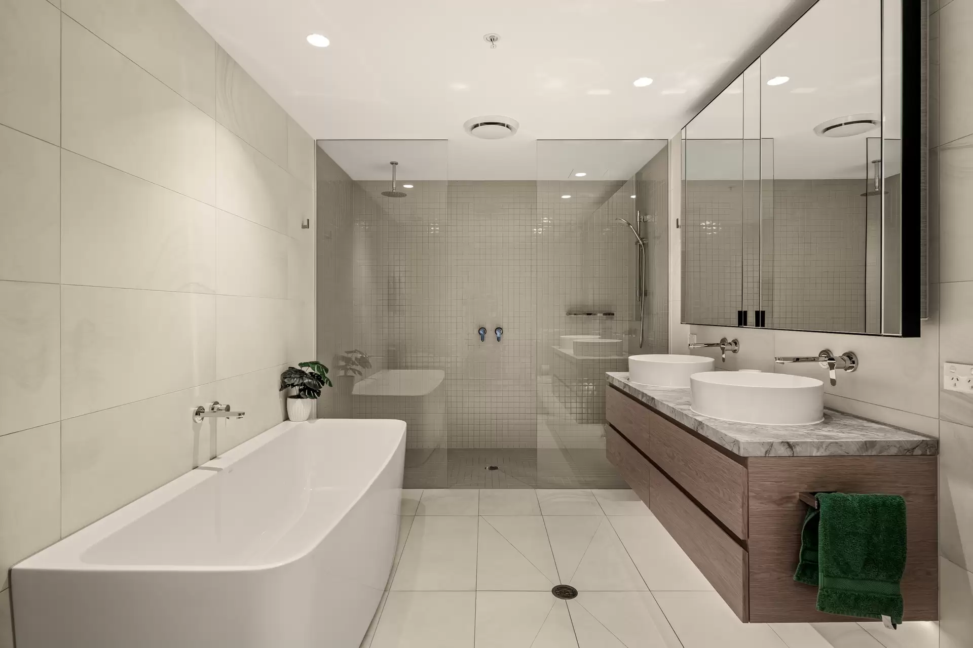 3006/111 Mary Street, Brisbane City Sold by Queensland Sotheby's International Realty - image 1