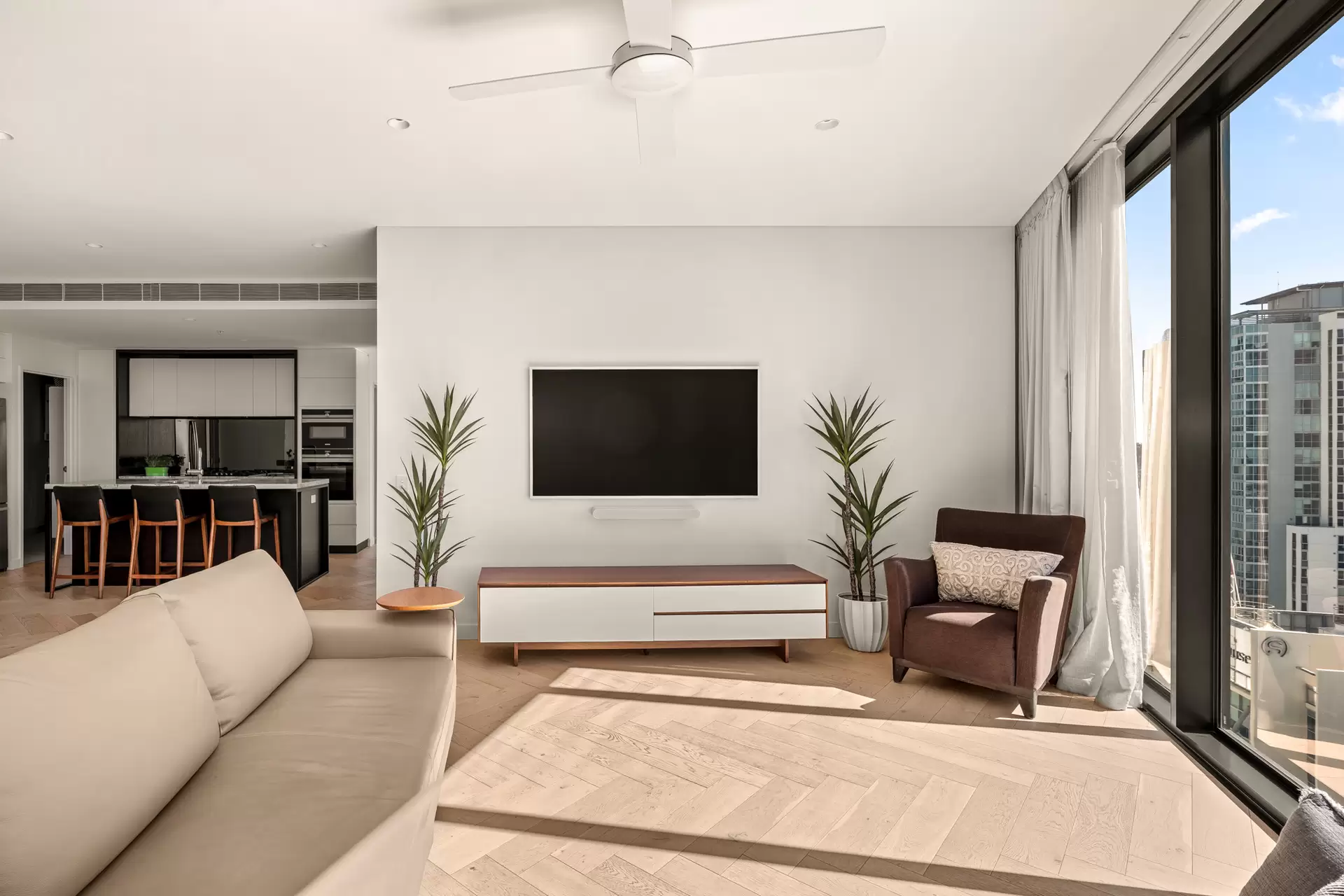 3006/111 Mary Street, Brisbane City Sold by Queensland Sotheby's International Realty - image 1