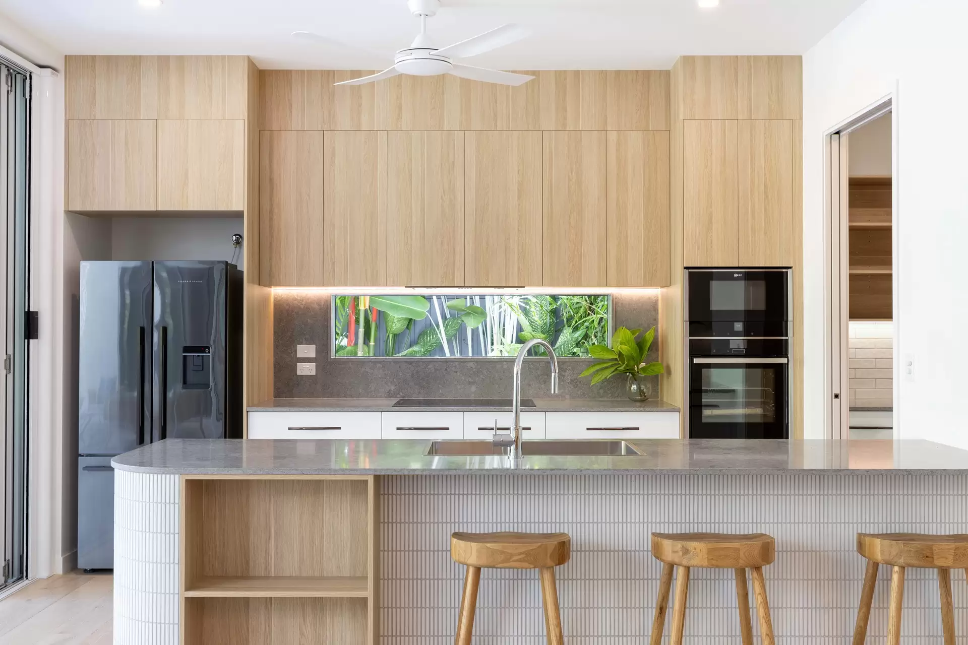6 Rachel Carson Lane, Port Douglas Sold by Queensland Sotheby's International Realty - image 1