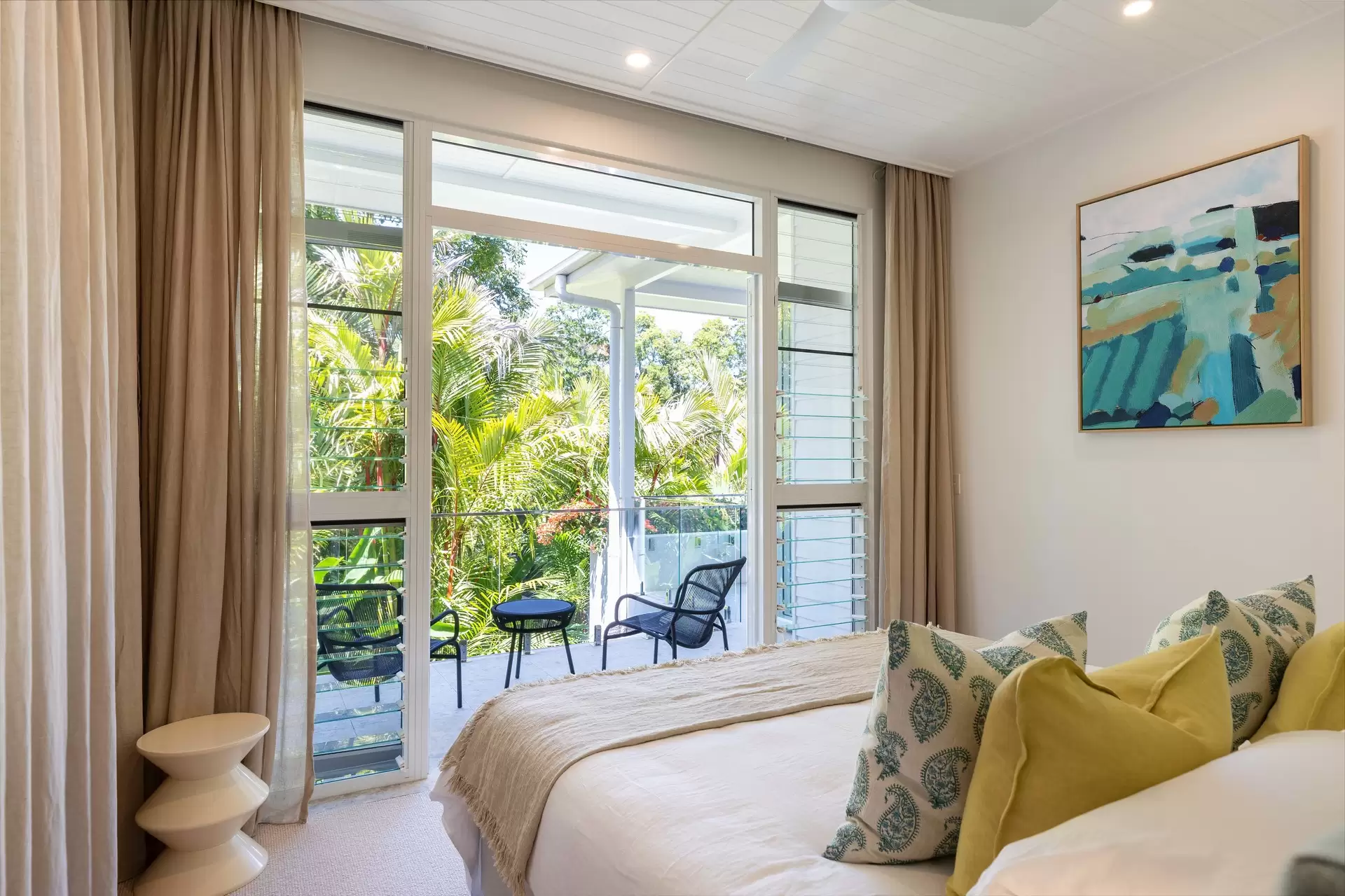6 Rachel Carson Lane, Port Douglas Sold by Queensland Sotheby's International Realty - image 1