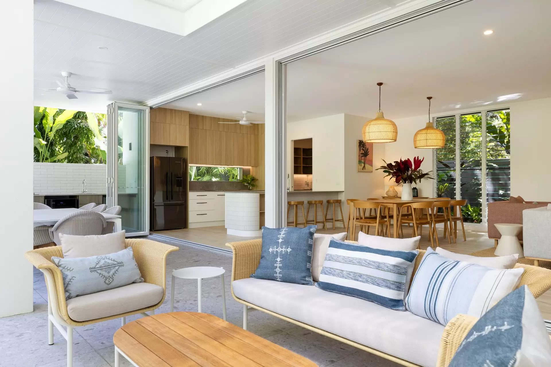 6 Rachel Carson Lane, Port Douglas Sold by Queensland Sotheby's International Realty - image 1