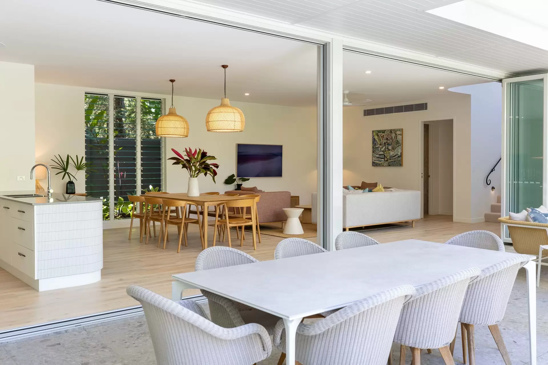 6 Rachel Carson Lane, Port Douglas Sold by Queensland Sotheby's International Realty - image 1
