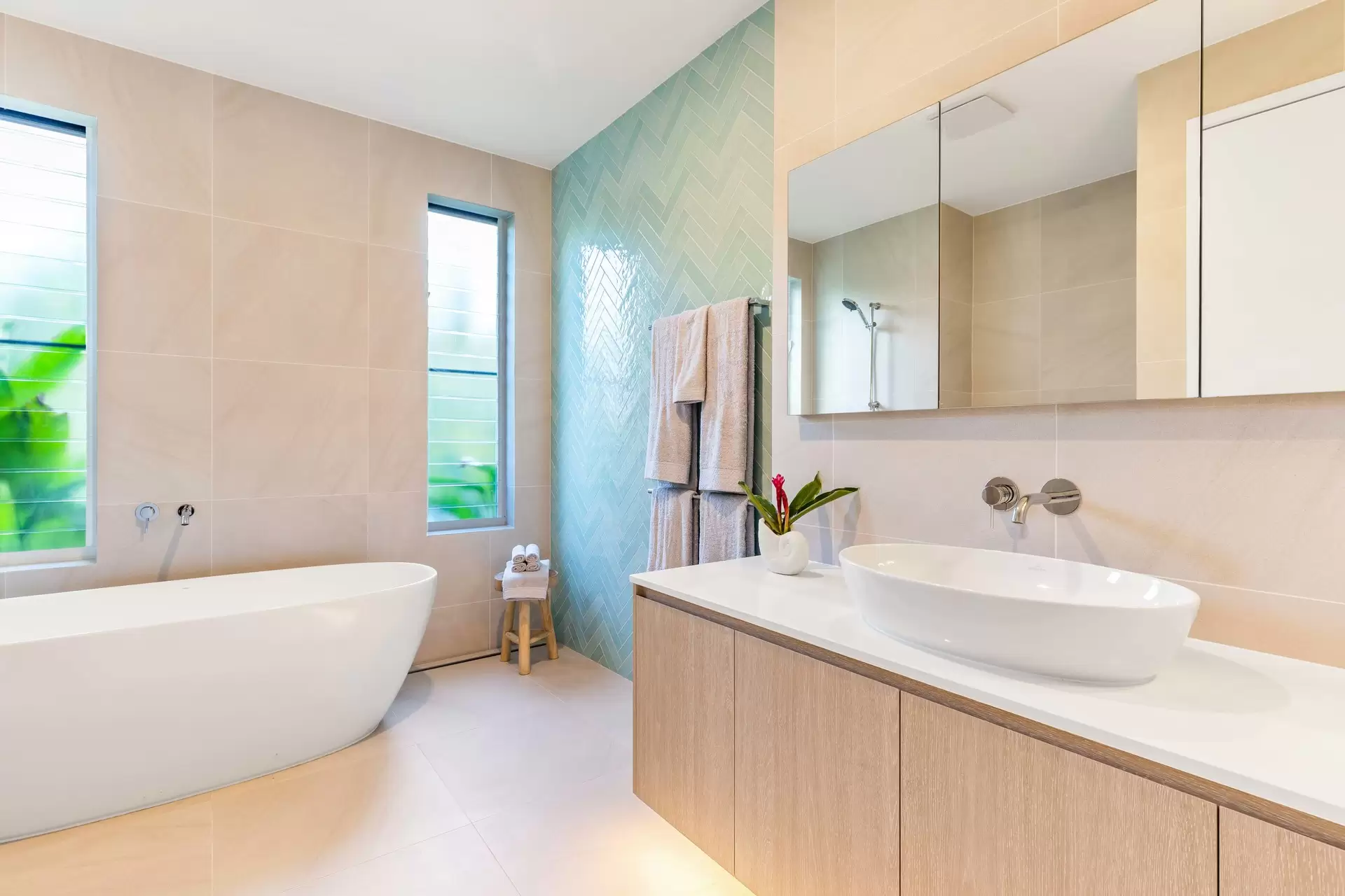 16/1 Rachel Carson Lane, Port Douglas For Sale by Queensland Sotheby's International Realty - image 1
