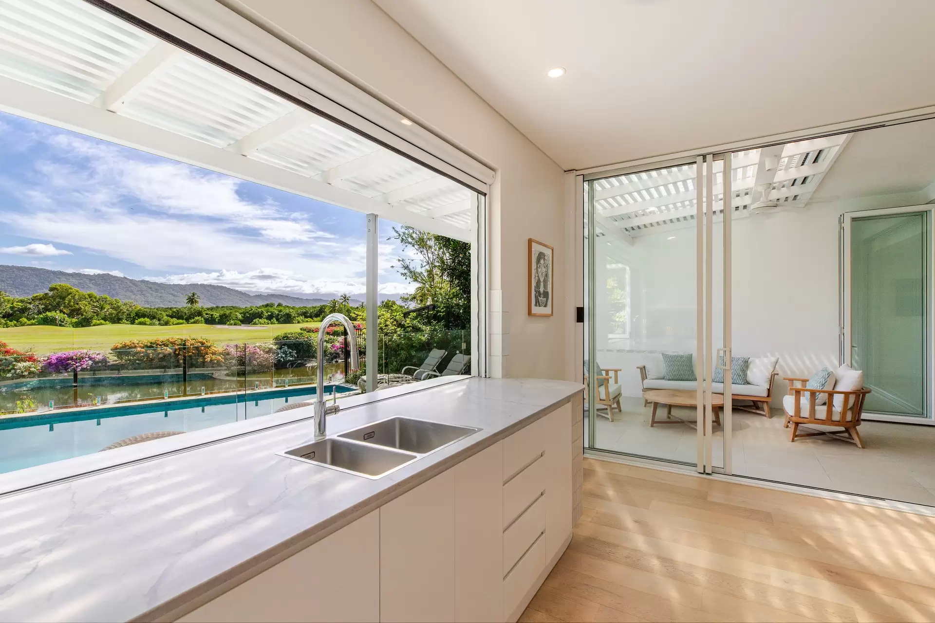 16/1 Rachel Carson Lane, Port Douglas For Sale by Queensland Sotheby's International Realty - image 1