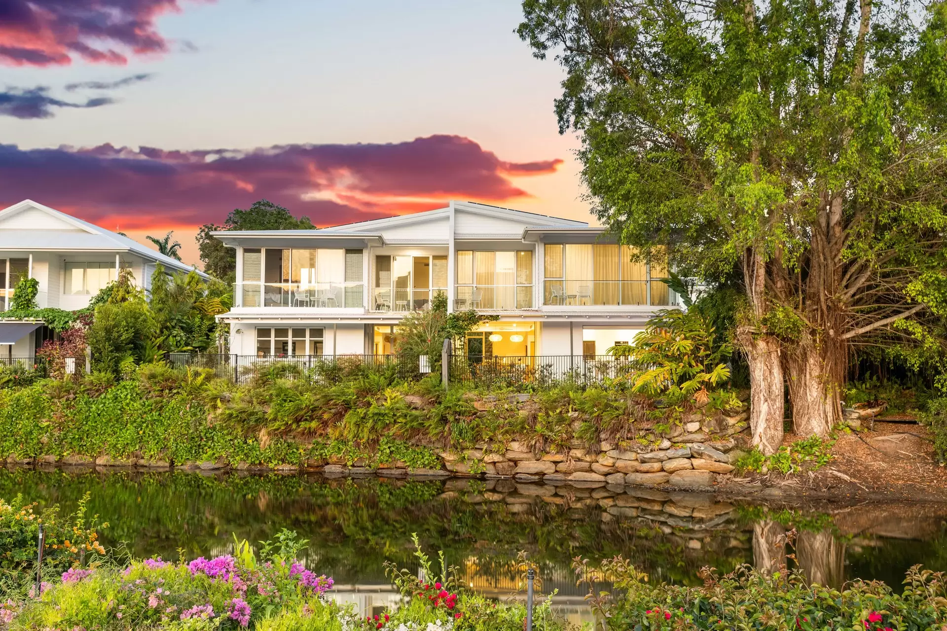 16/1 Rachel Carson Lane, Port Douglas For Sale by Queensland Sotheby's International Realty - image 1
