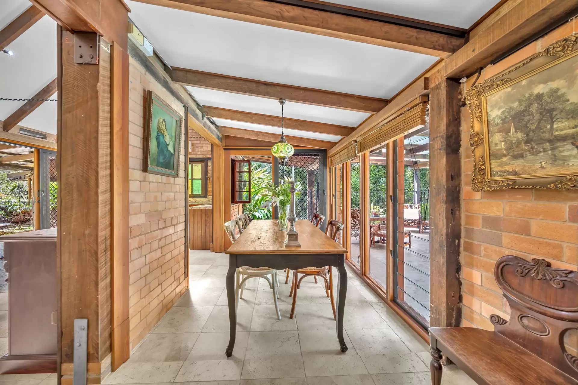 87-93 Jubilee Pocket Road, Jubilee Pocket Sold by Queensland Sotheby's International Realty - image 1