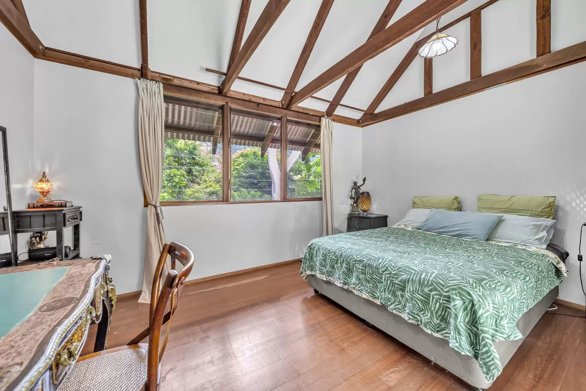 87-93 Jubilee Pocket Road, Jubilee Pocket Sold by Queensland Sotheby's International Realty - image 1